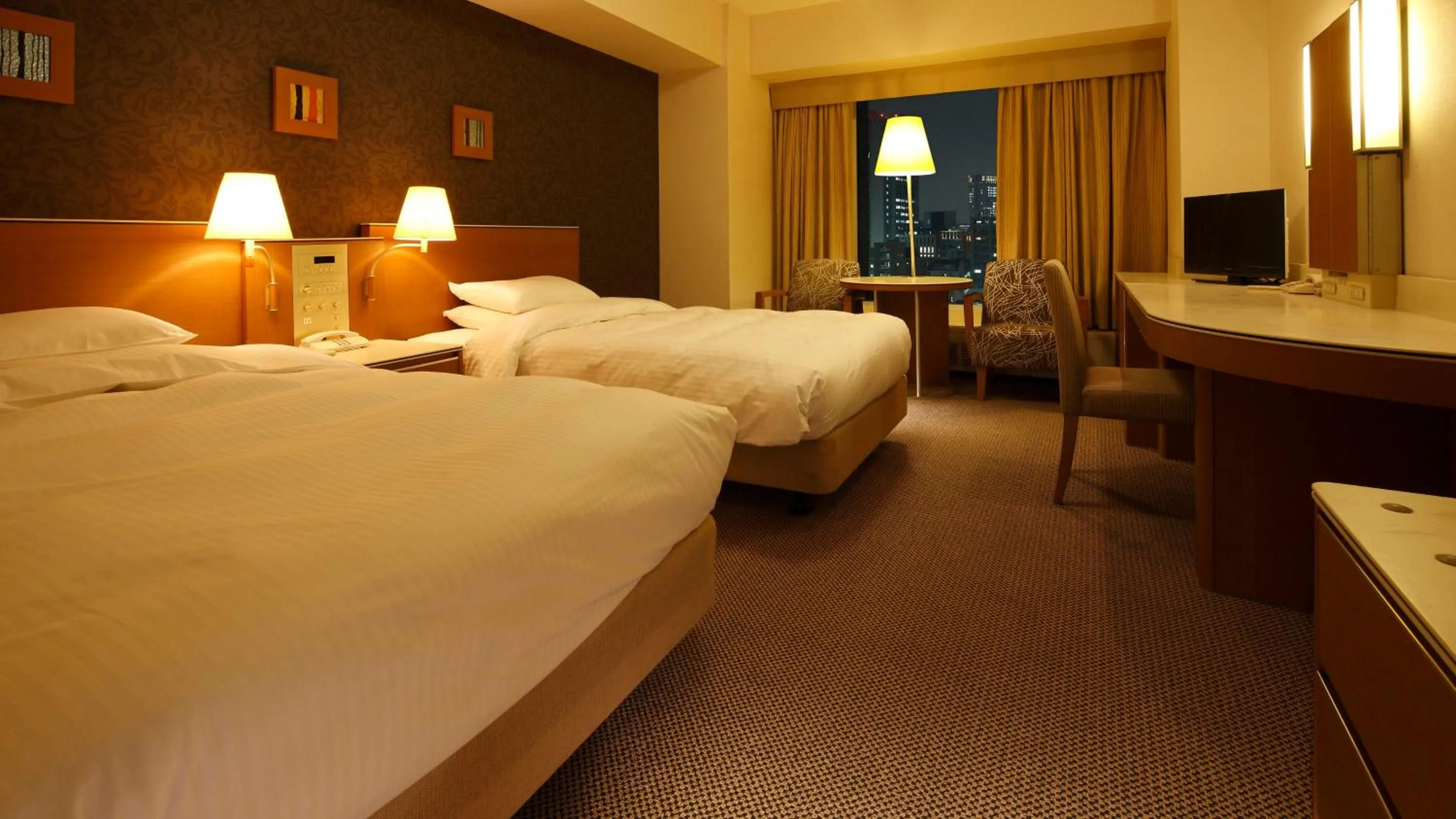 Photo of the whole room, Bed in RIHGA Royal Hotel Osaka, Vignette Collection by IHG