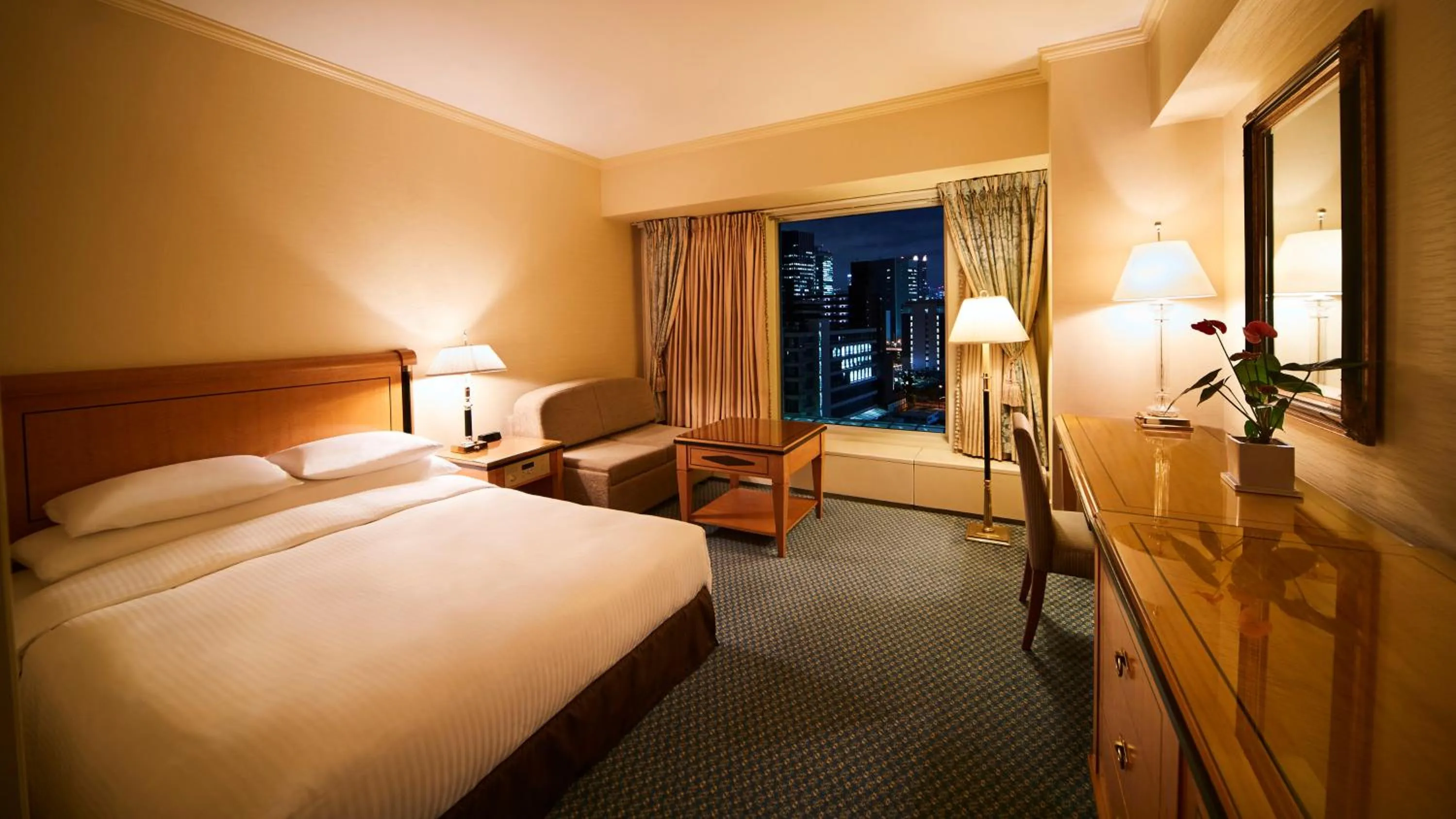 Photo of the whole room, Bed in RIHGA Royal Hotel Osaka, Vignette Collection by IHG