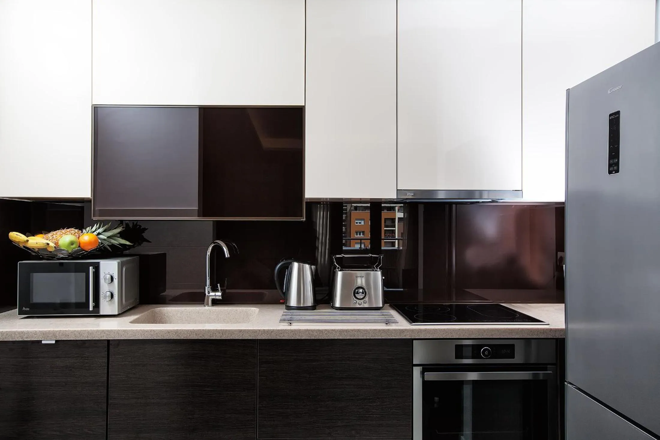 A Blok-Apartment The One