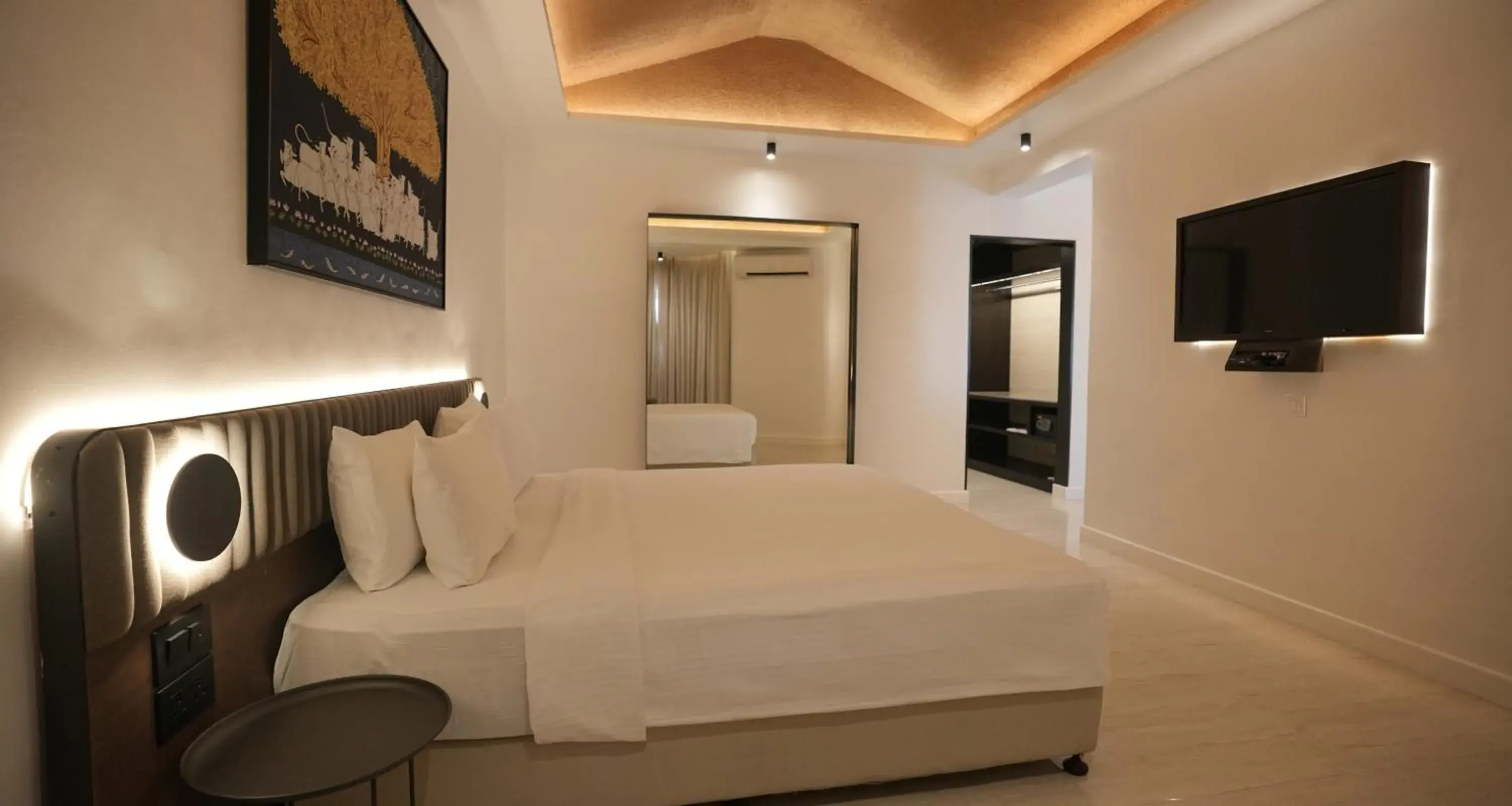 Premium Suite in Resort Country Club, Manesar - WorldHotels Distinctive Premium Suite in Resort Country Club, Manesar - WorldHotels Distinctive