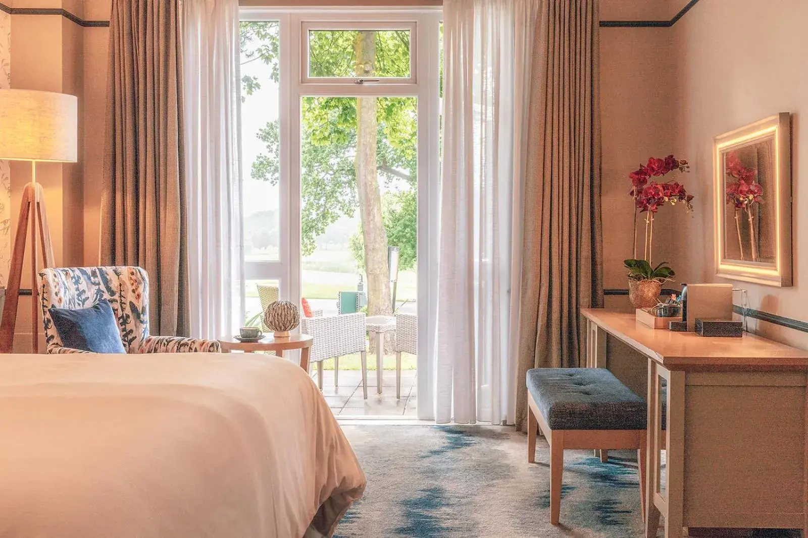 King Room with Balcony in The Belfry Hotel & Resort King Room with Balcony in The Belfry Hotel & Resort