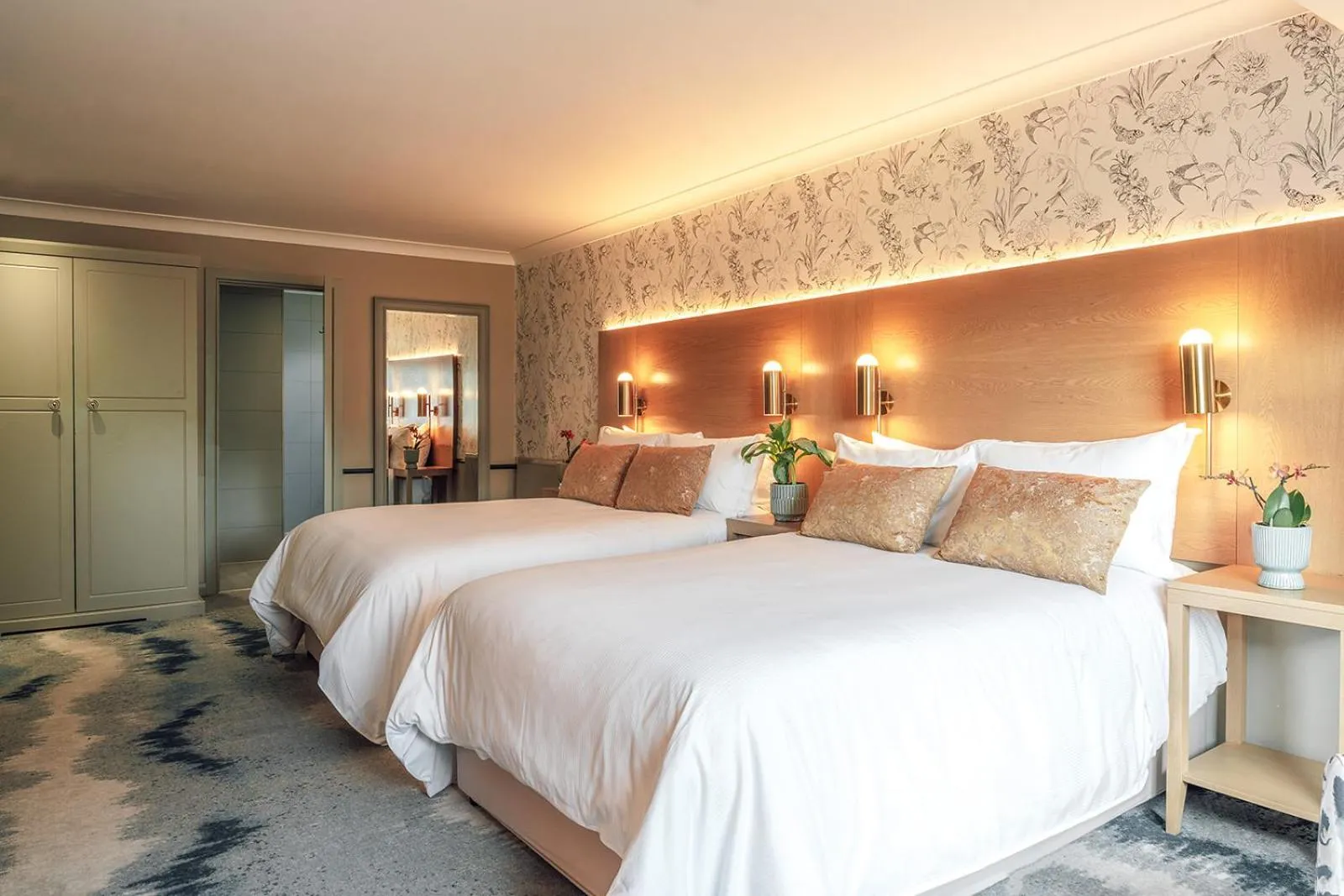 Bed in The Belfry Hotel & Resort