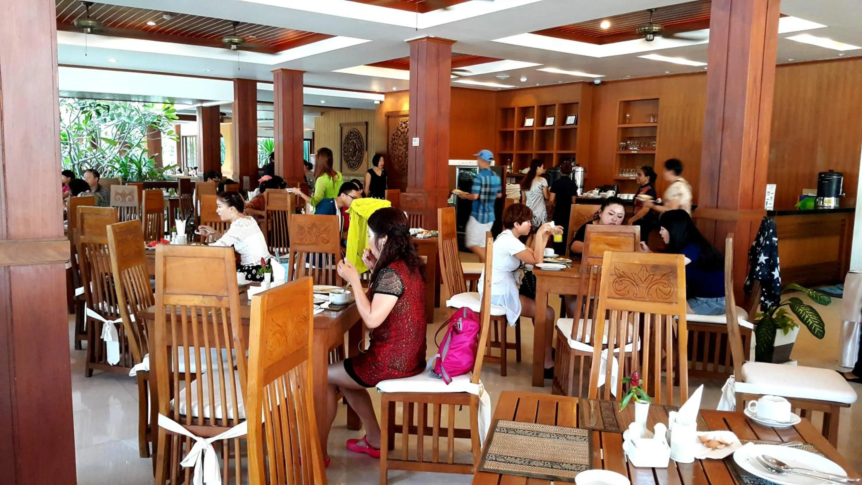 Restaurant/places to eat in Princess Seaview Resort & Spa - SHA Plus