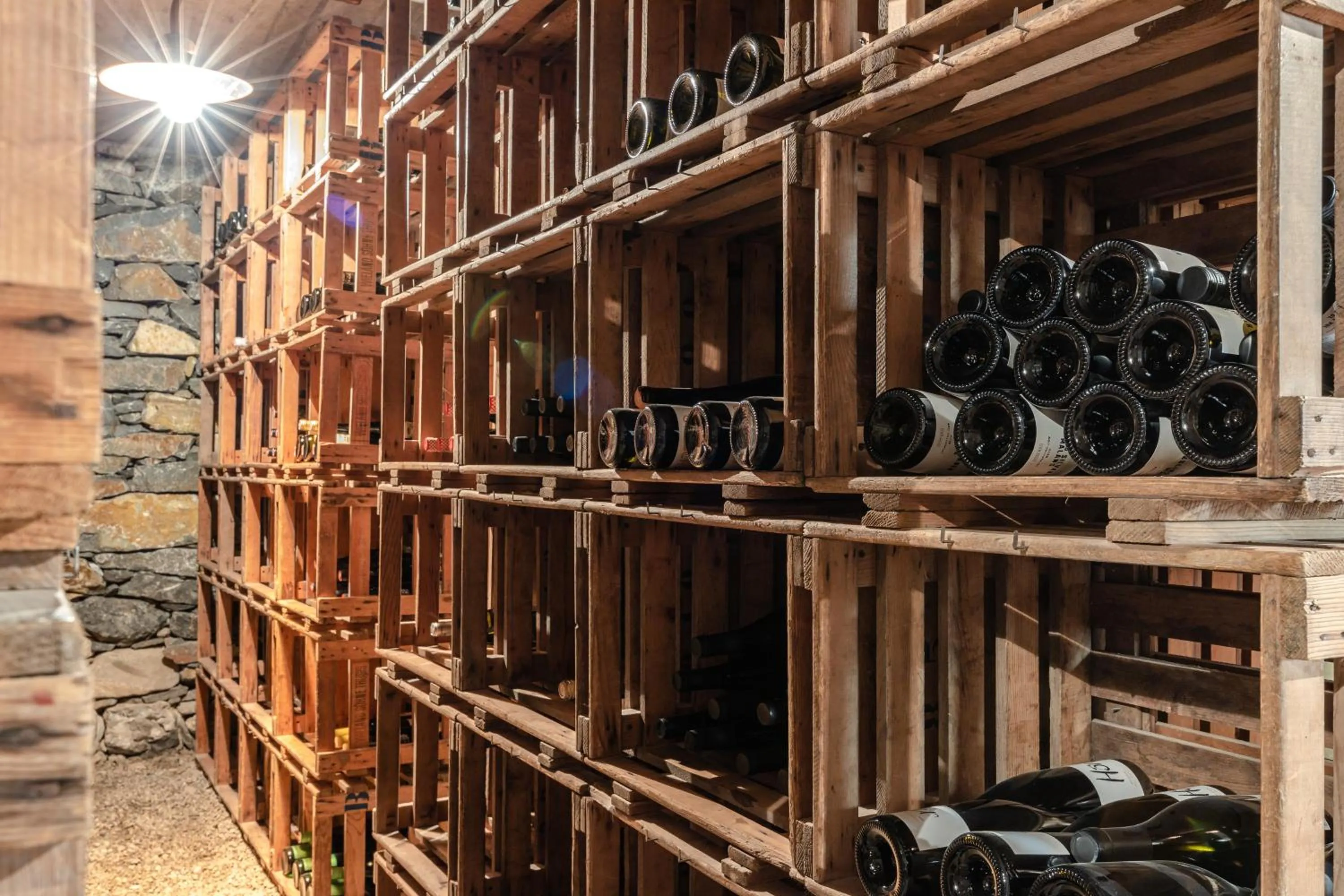 Drinks in Hotel Piz Mitgel