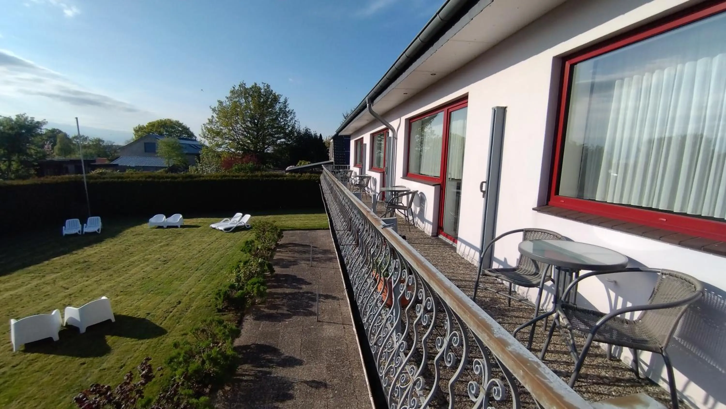 Property building in Ostseehotel Kappeln by team SchleiFee