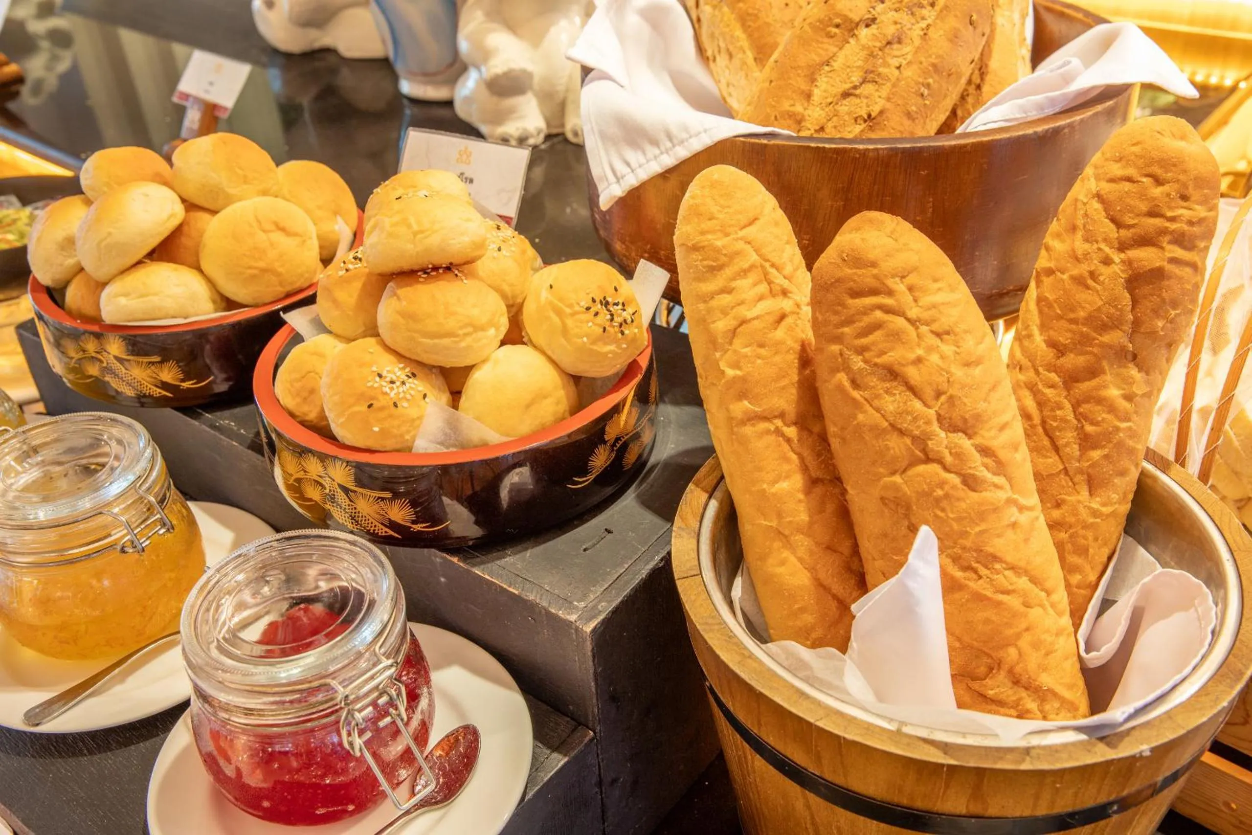 Restaurant/places to eat in Tawa Ravadee Resort Prachinburi, a member of WorldHotels Distinctive