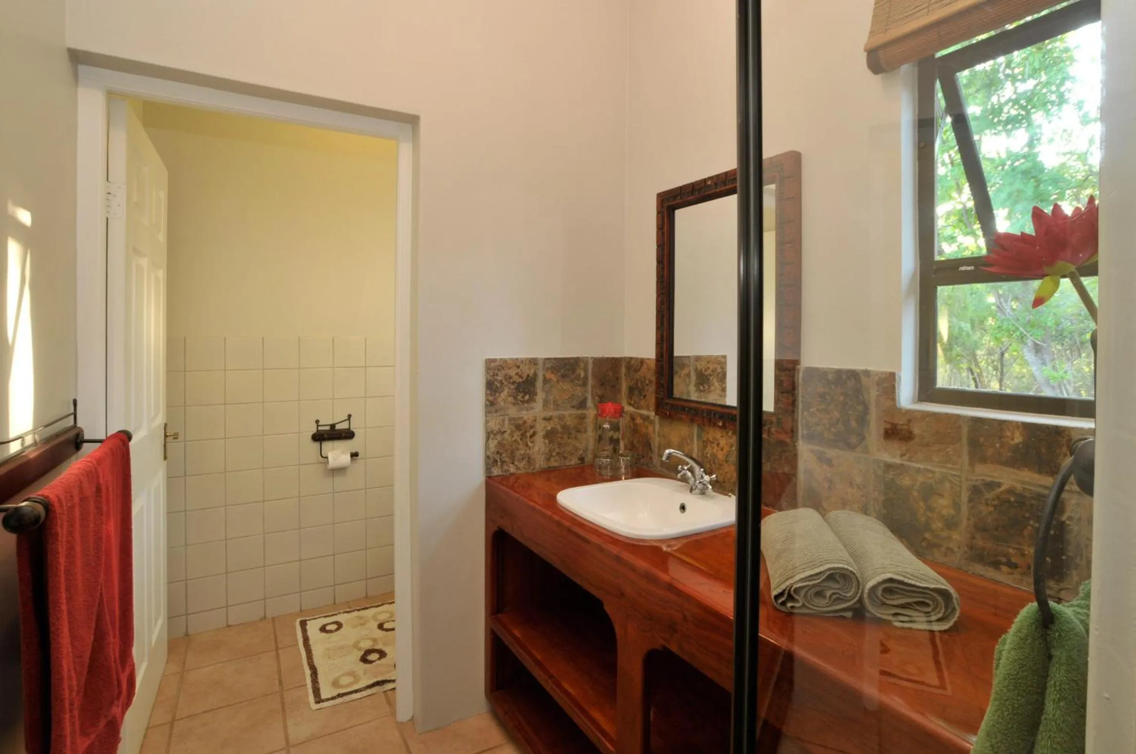 Day in Hluhluwe River Lodge