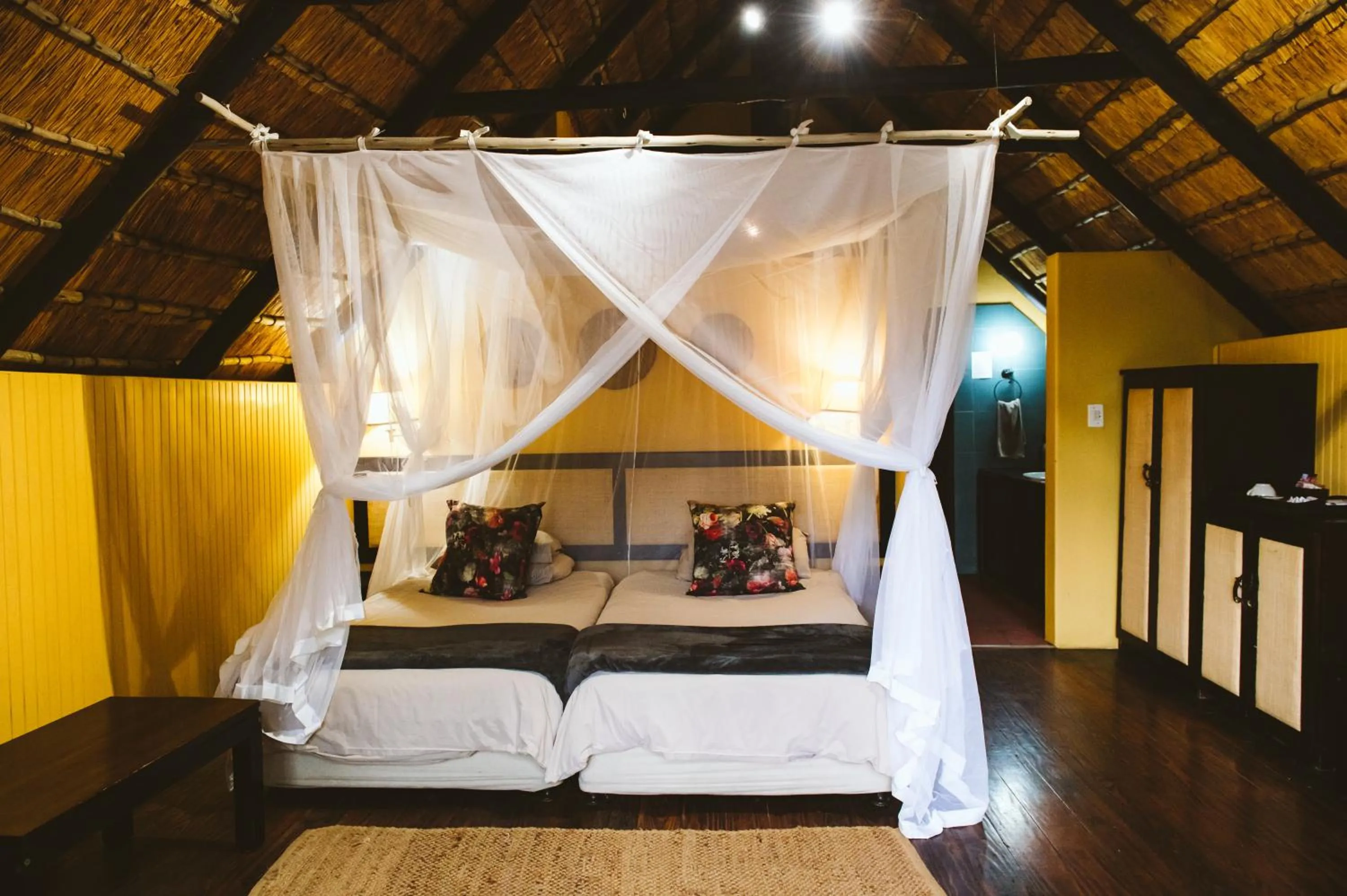 Bedroom, Bed in Hluhluwe River Lodge