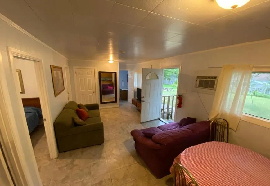 Wasaga Beach Inn And Cottages