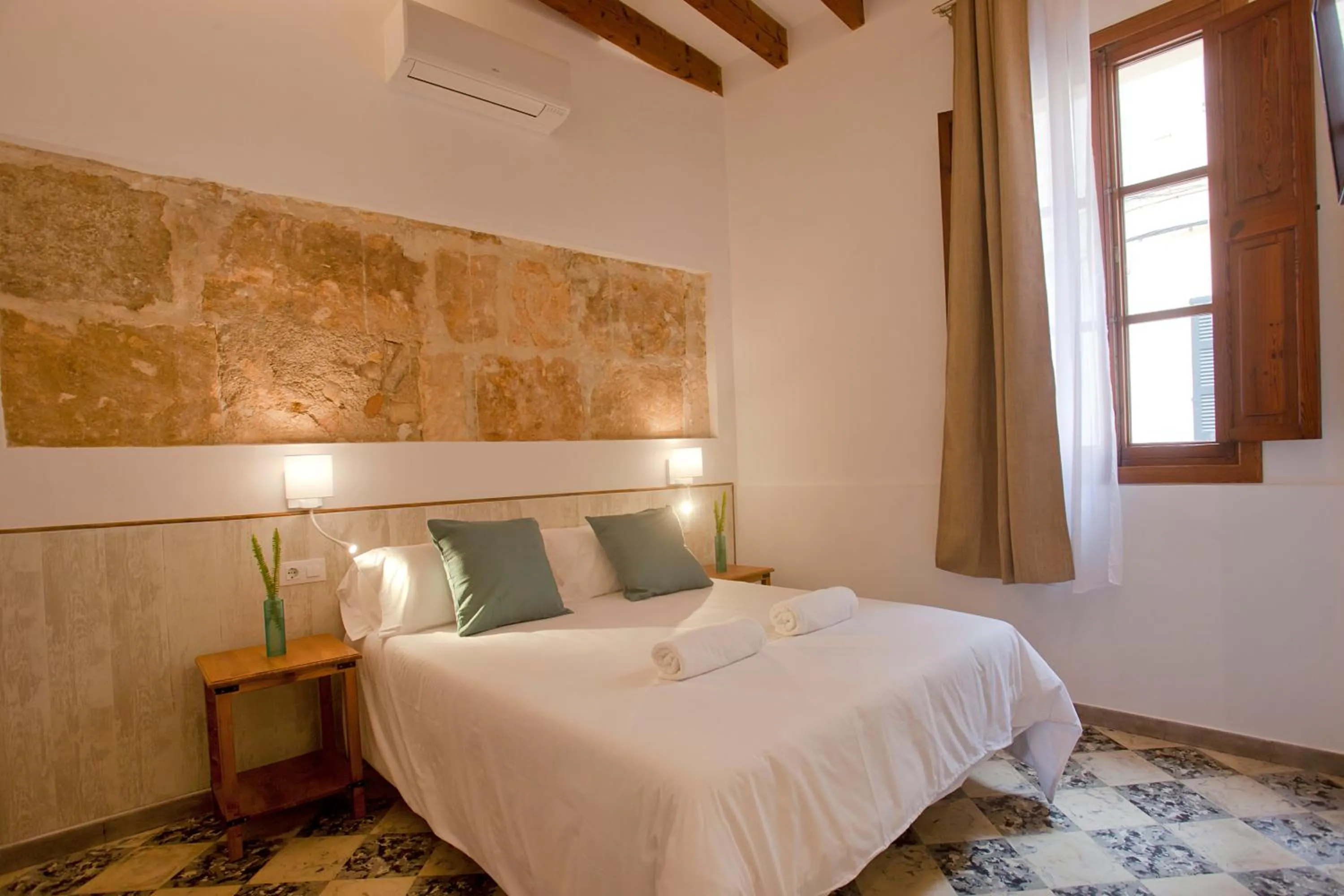 Bed in Casal de Petra - Rooms & Pool by My Rooms Hotels TI