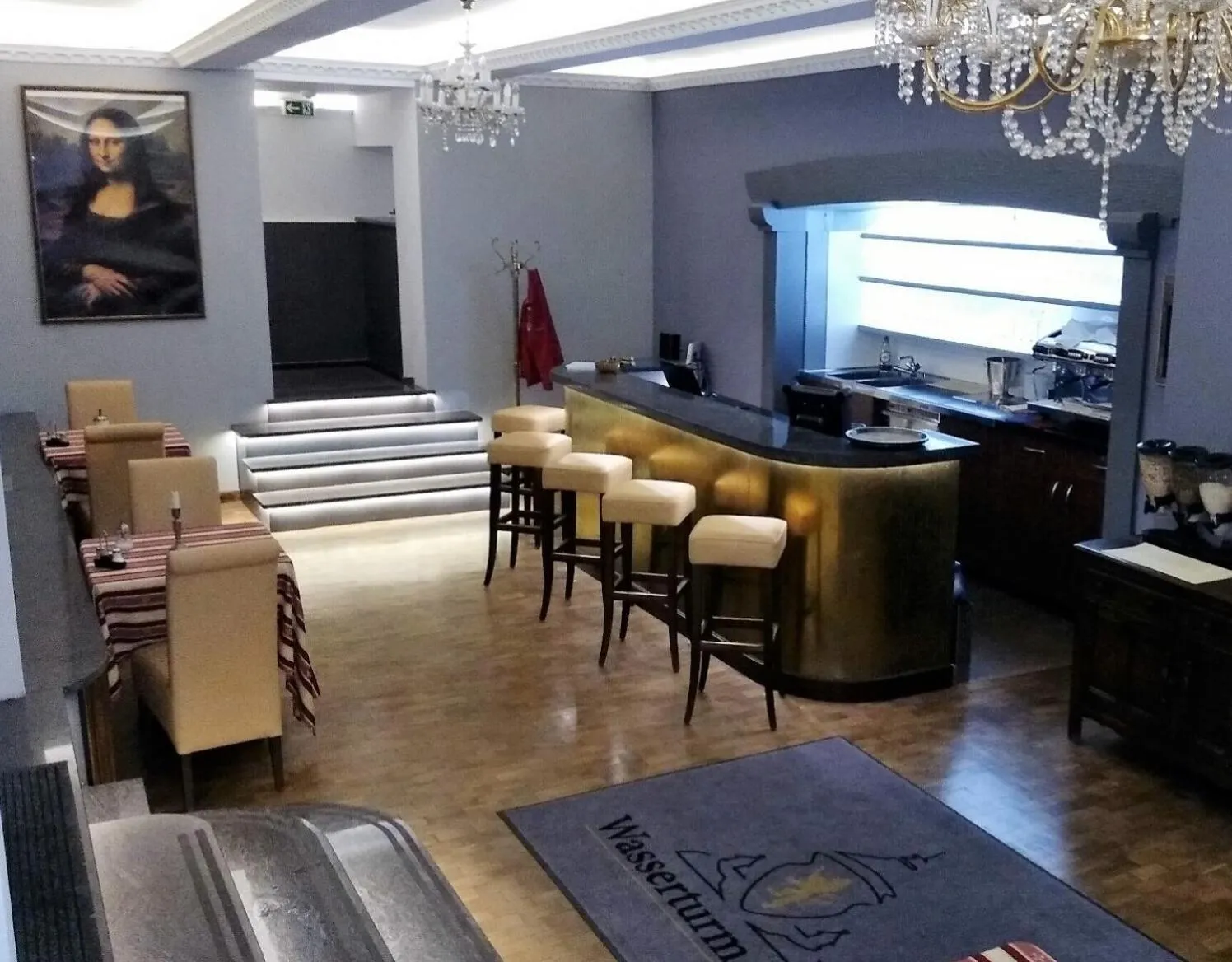 Lobby or reception in Wasserturm Hotel Mannheim