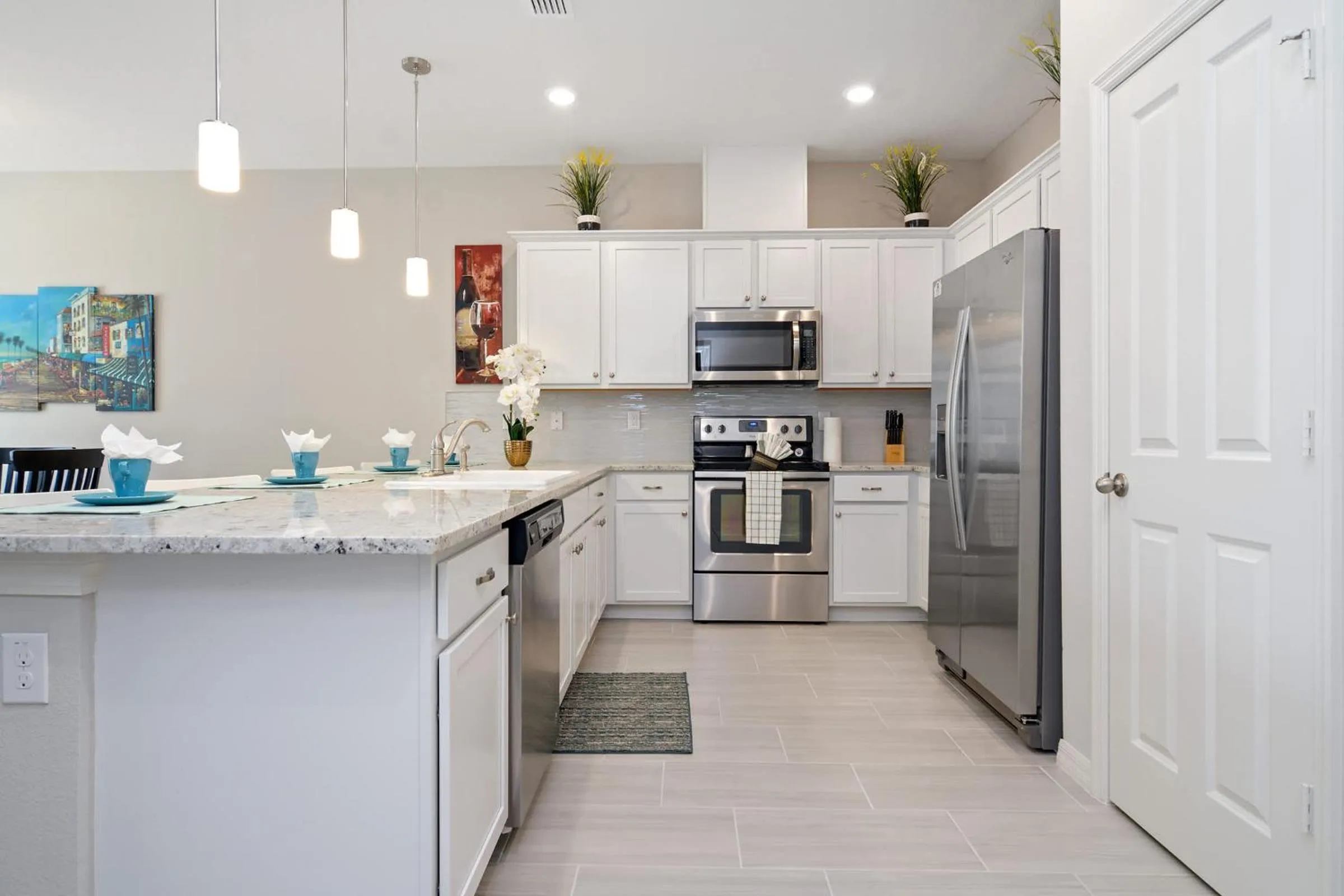 Four Bedroom w/ GameRoom 5152A