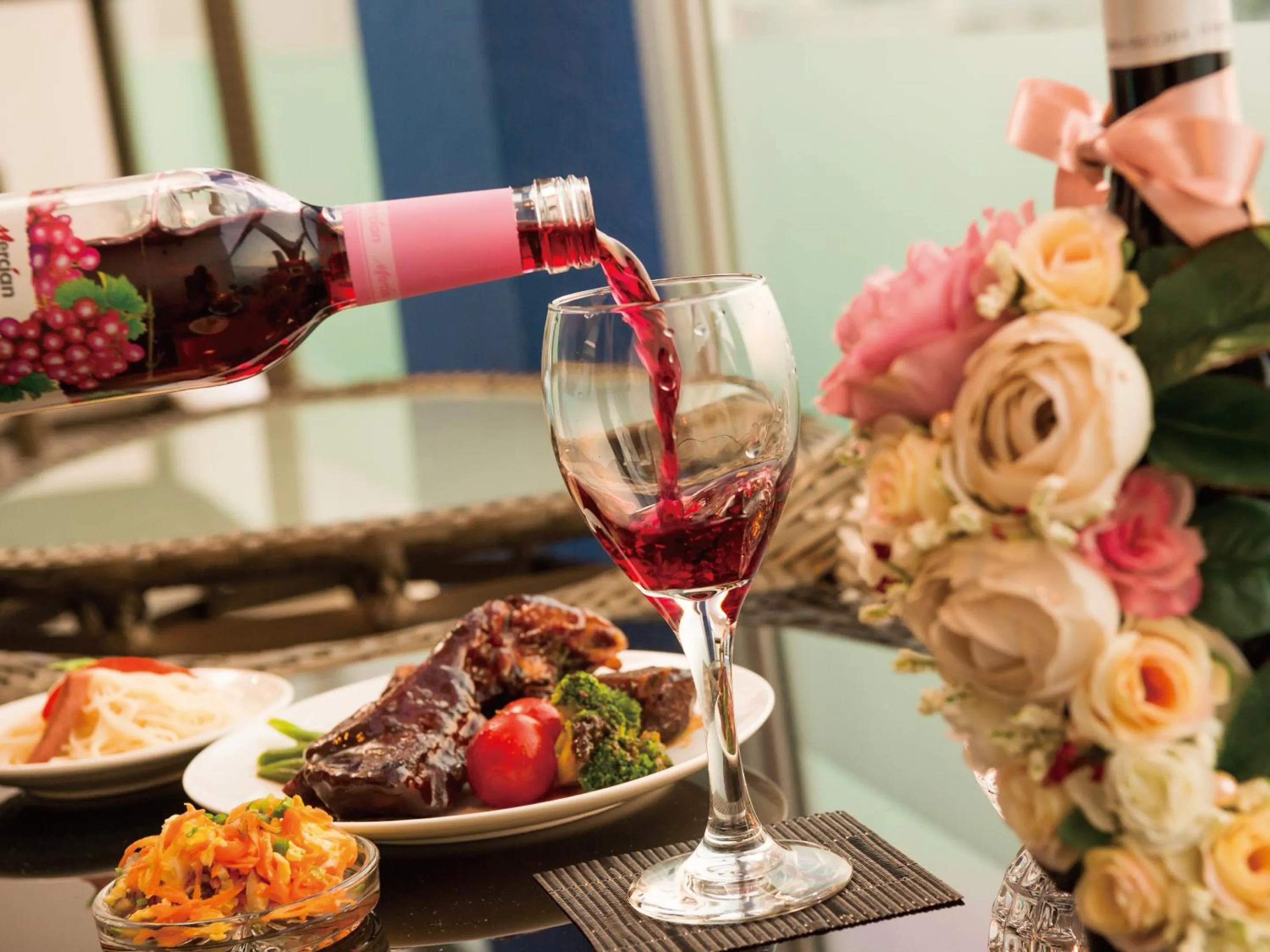 Photo of the whole room in Zoe Resort The Sunset Village Okinawa Chatan