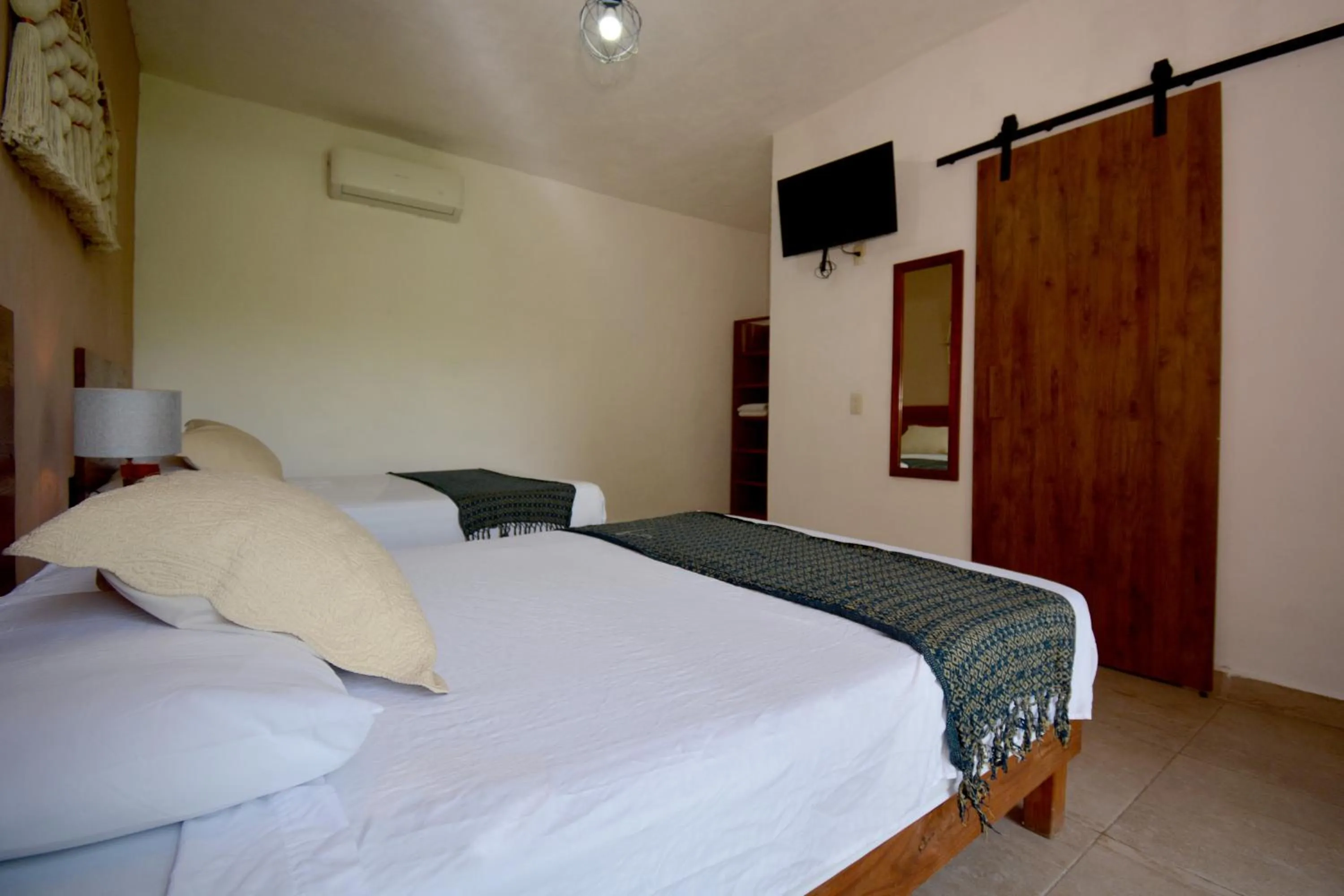 Bed in Casa Delia Hotel Downtown