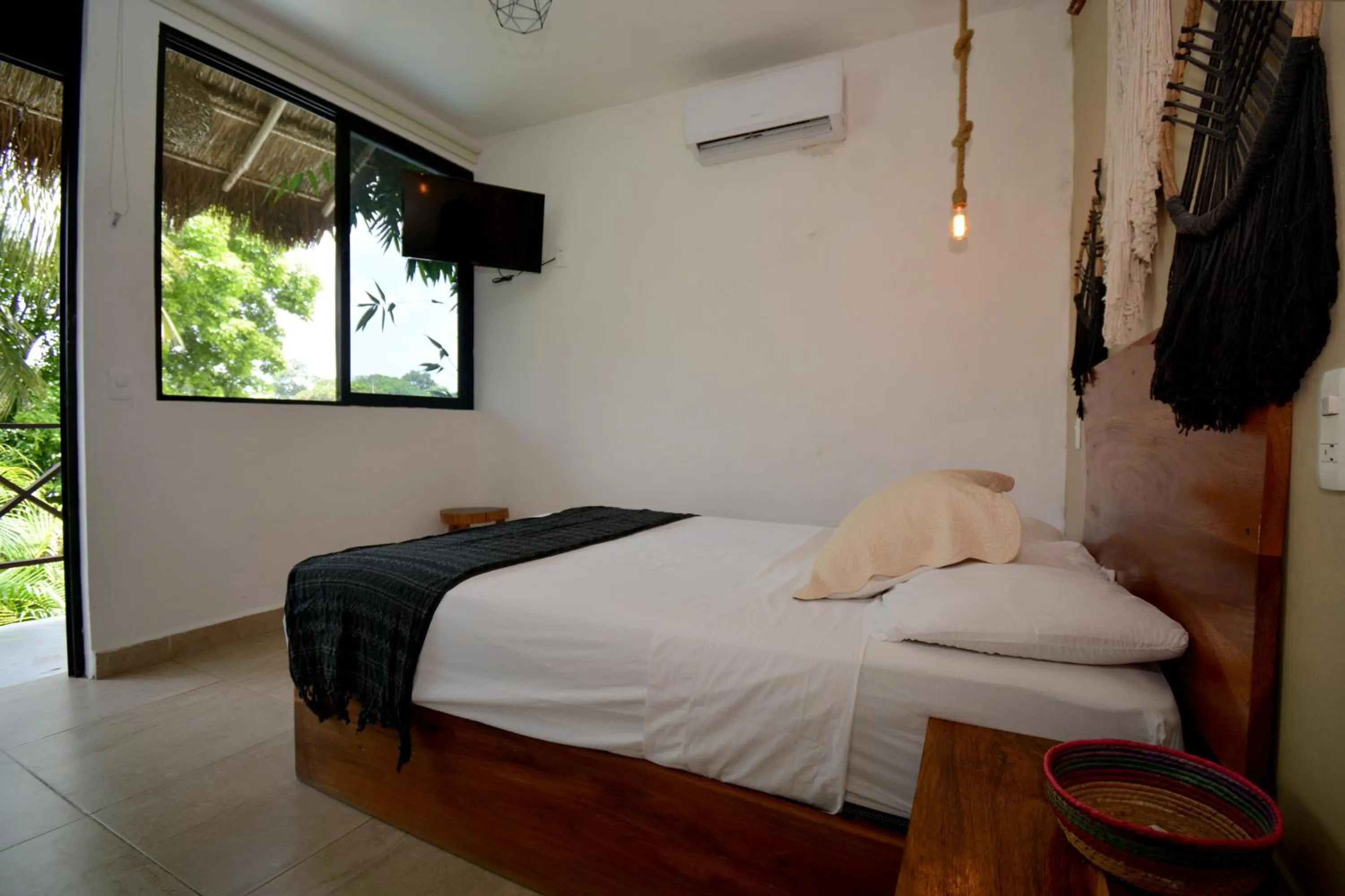 Bed in Casa Delia Hotel Downtown