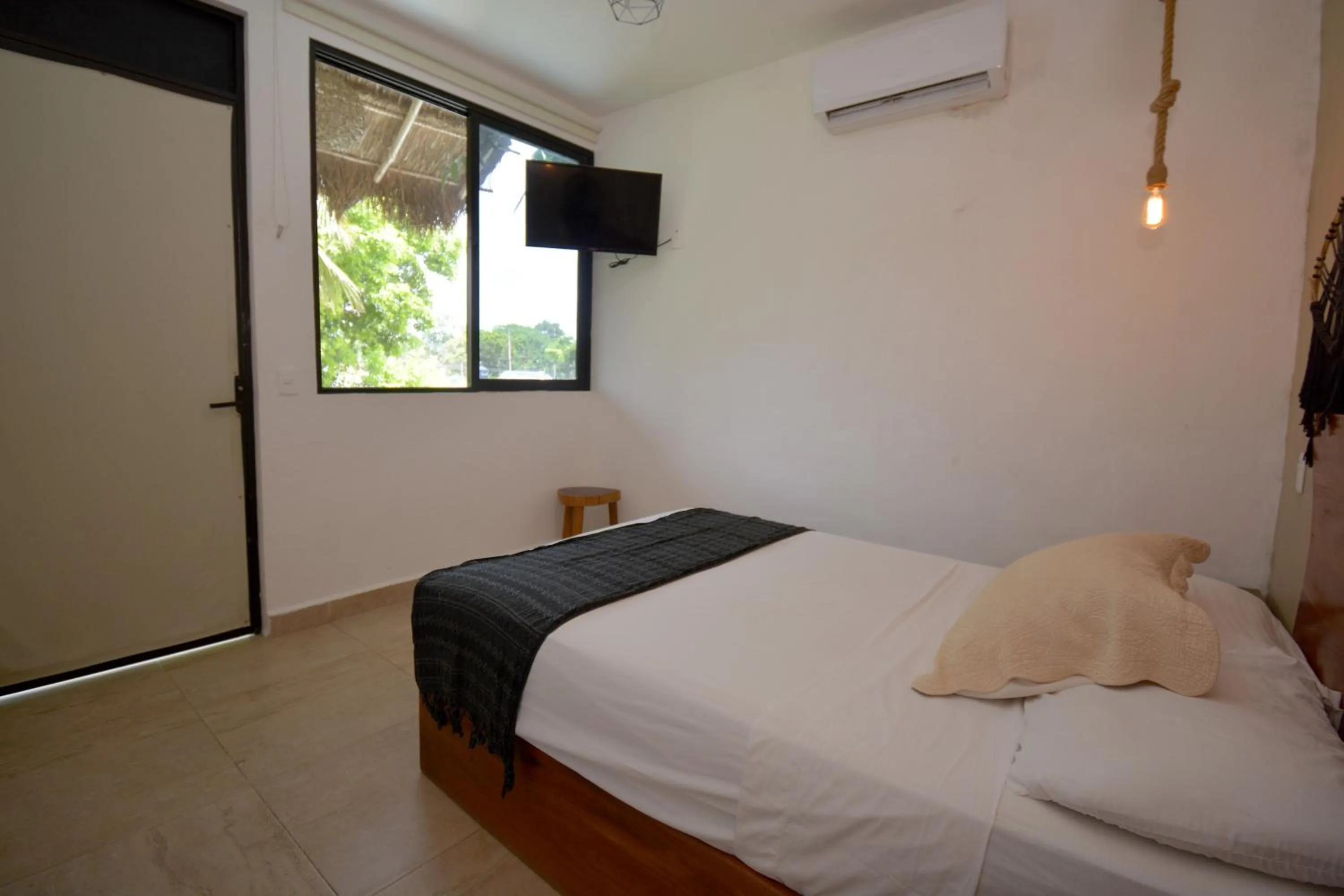 Bed in Casa Delia Hotel Downtown