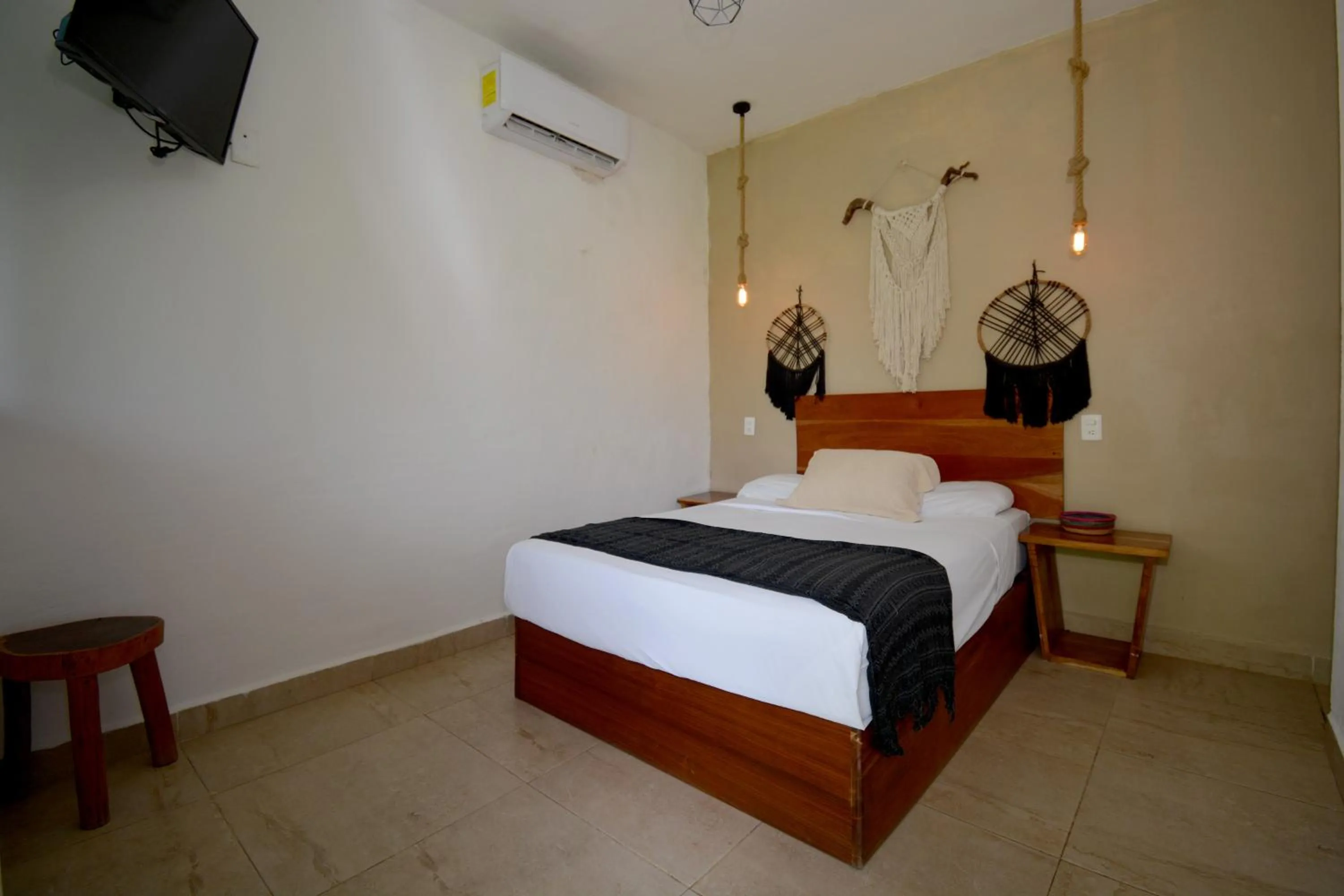 Bed in Casa Delia Hotel Downtown