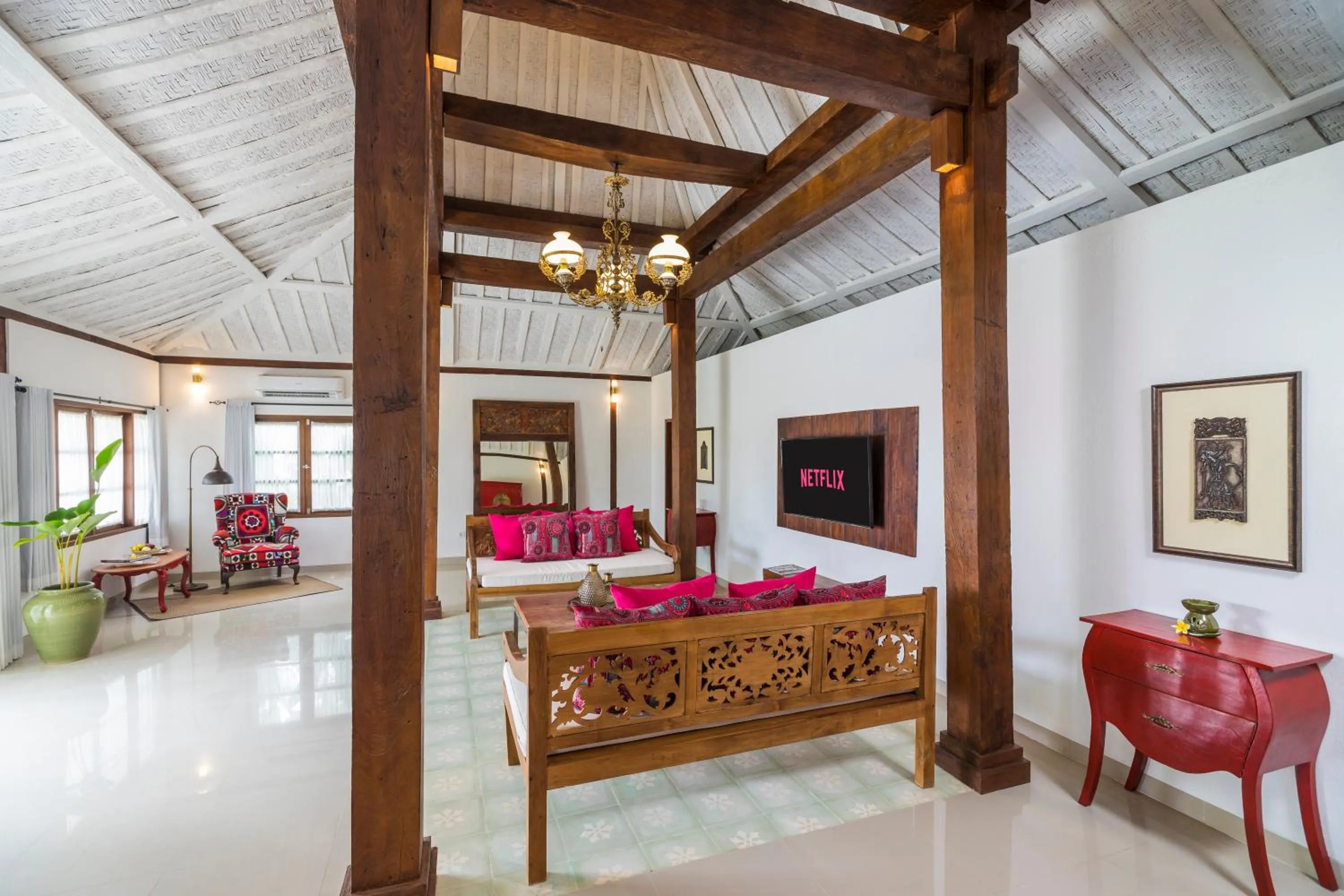 Living room in PinkCoco Gili Air - Constant Surprises & for Cool Adults Only