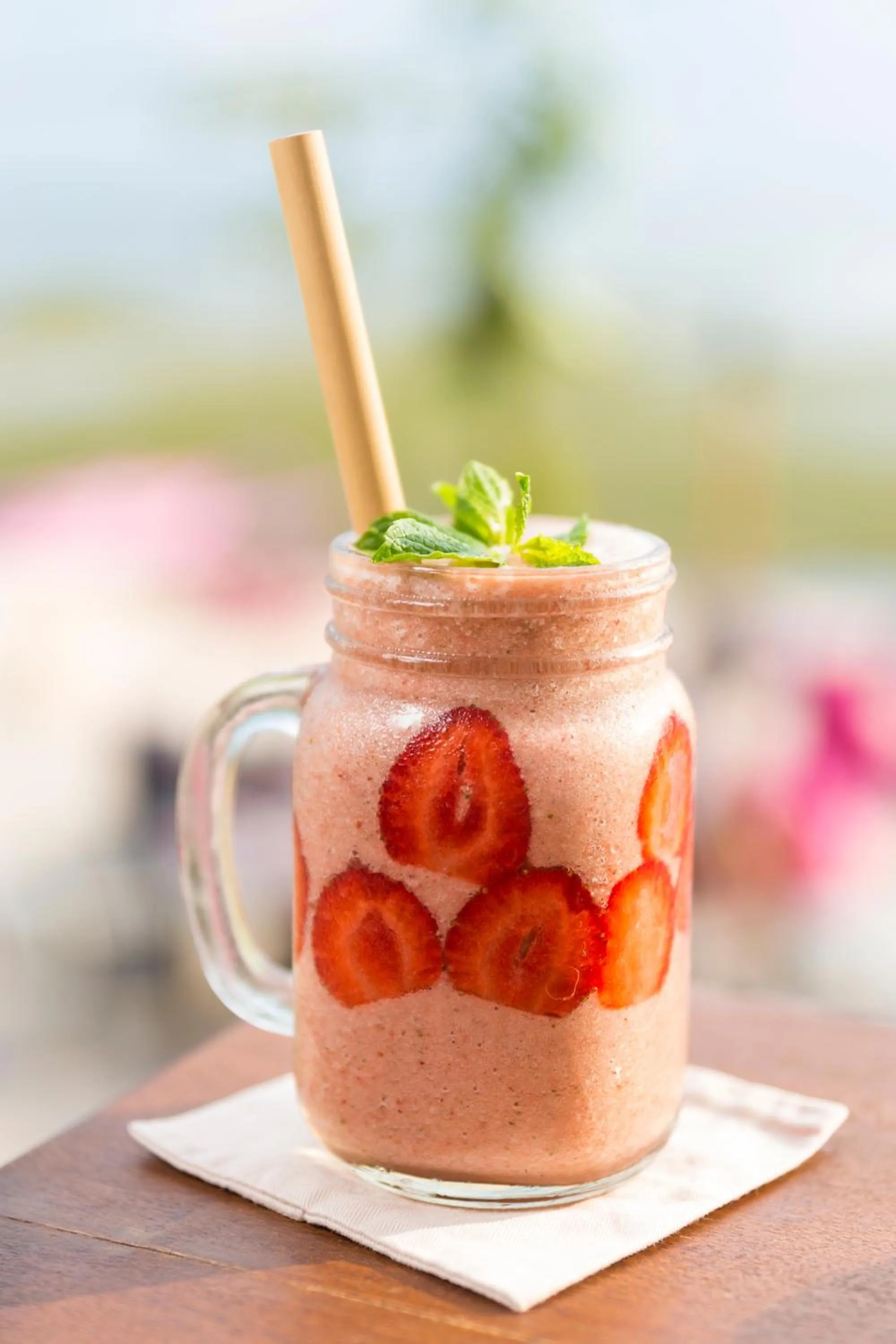 Drinks in PinkCoco Gili Air - Constant Surprises & for Cool Adults Only