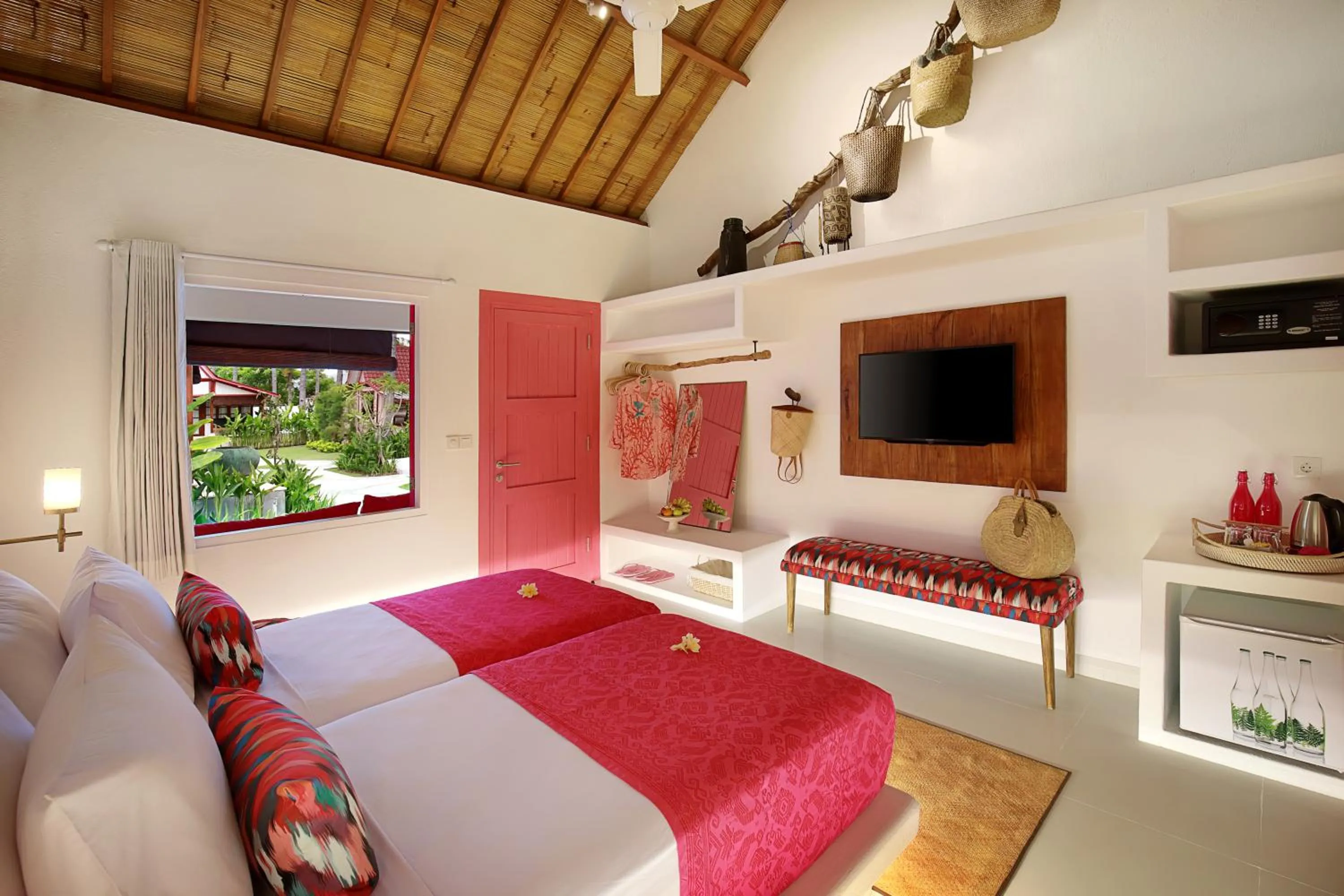 Bed in PinkCoco Gili Air - Constant Surprises & for Cool Adults Only