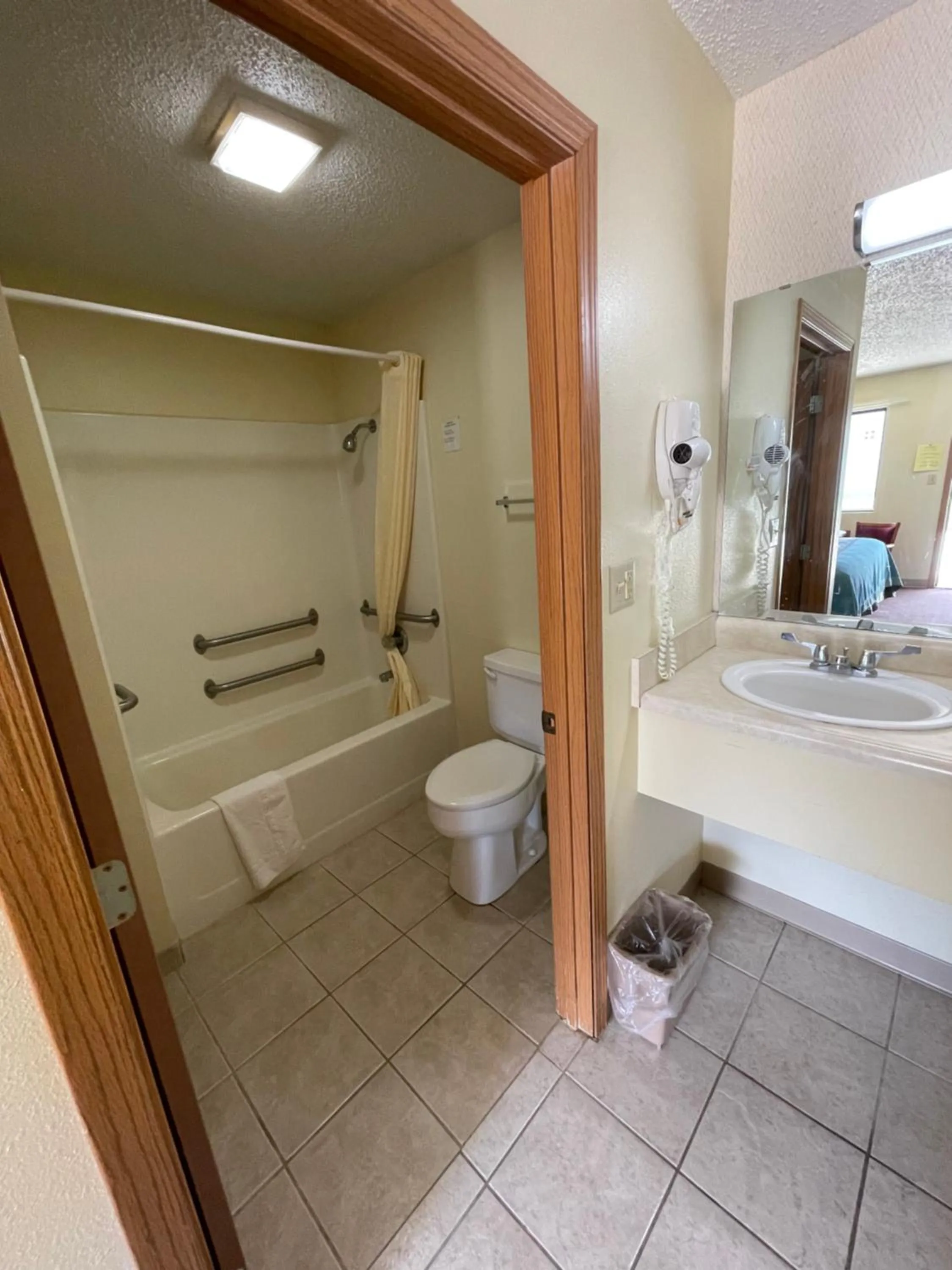 Bathroom in Executive Inn