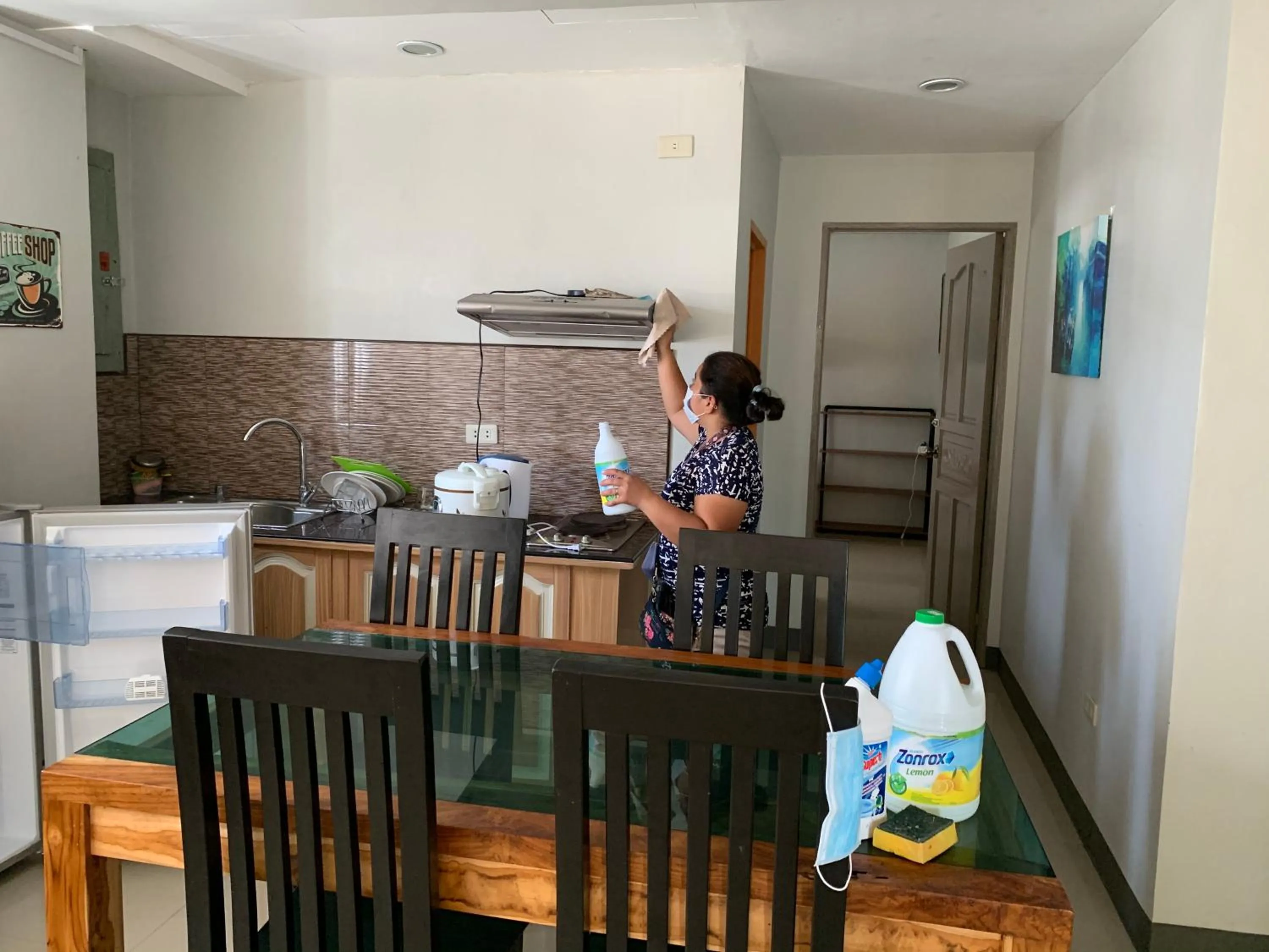 Beinte Singko de Marso Apartments