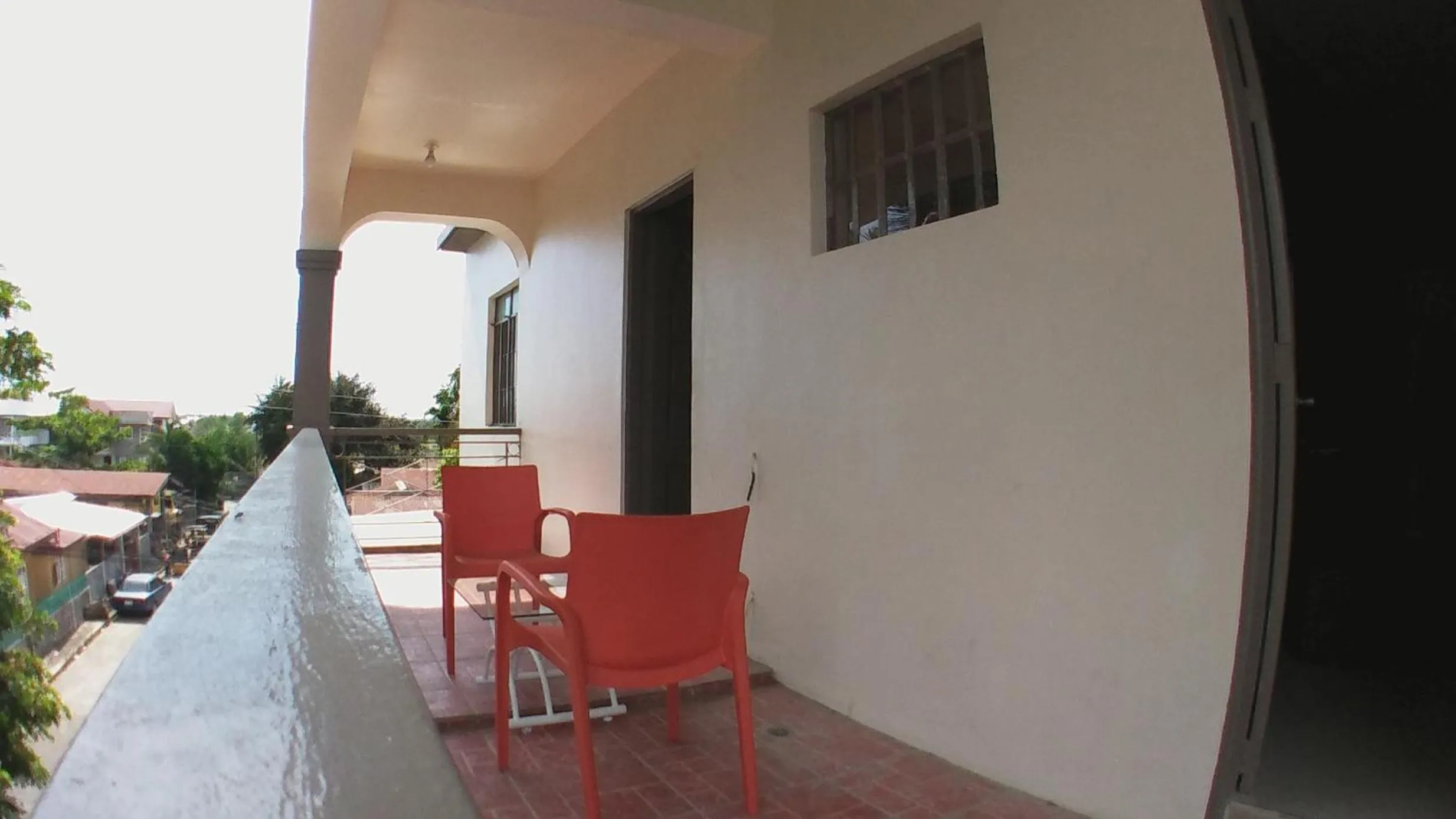 Balcony/Terrace in Beinte Singko de Marso Apartments