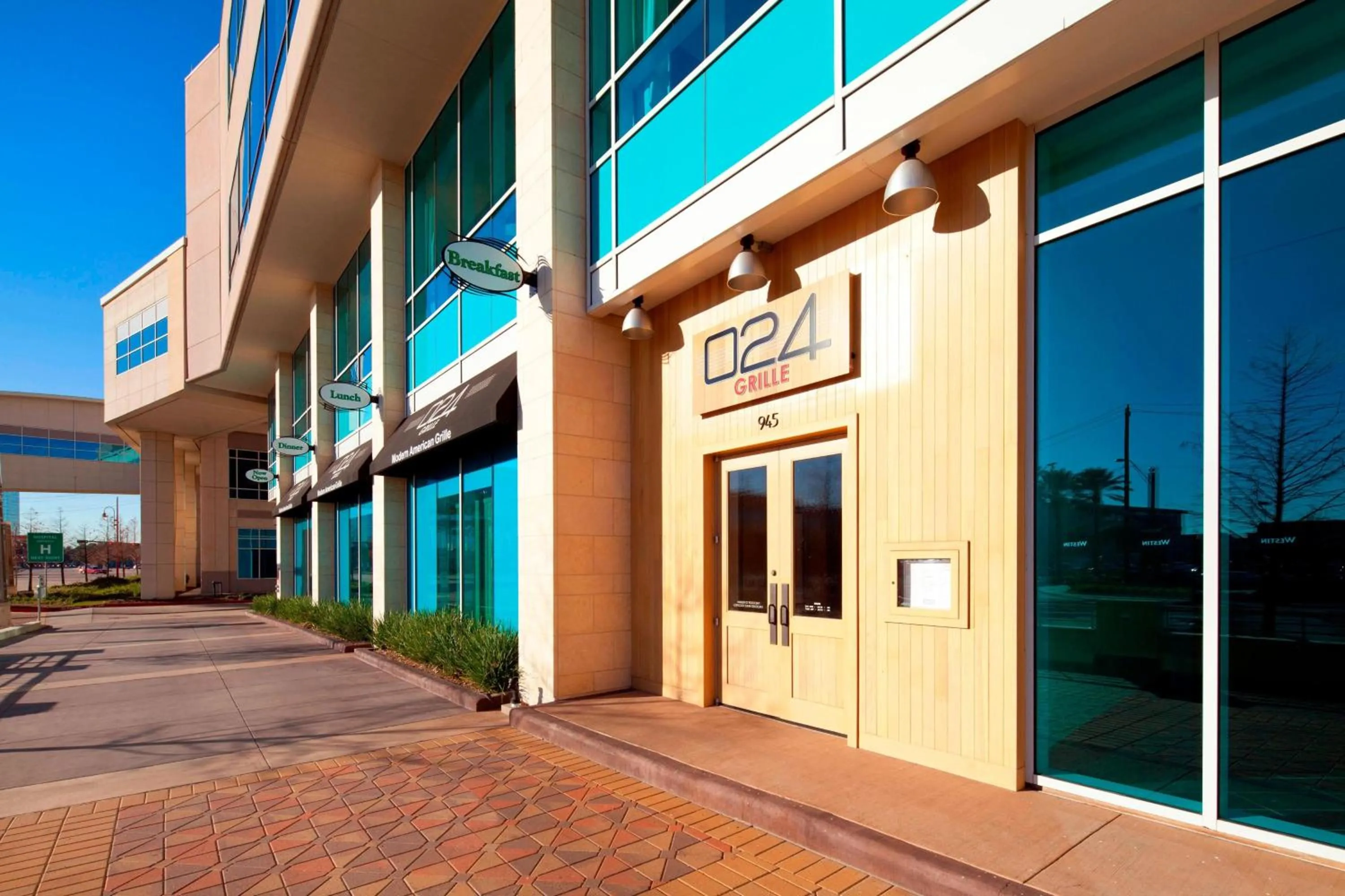 Property building in The Westin Houston, Memorial City