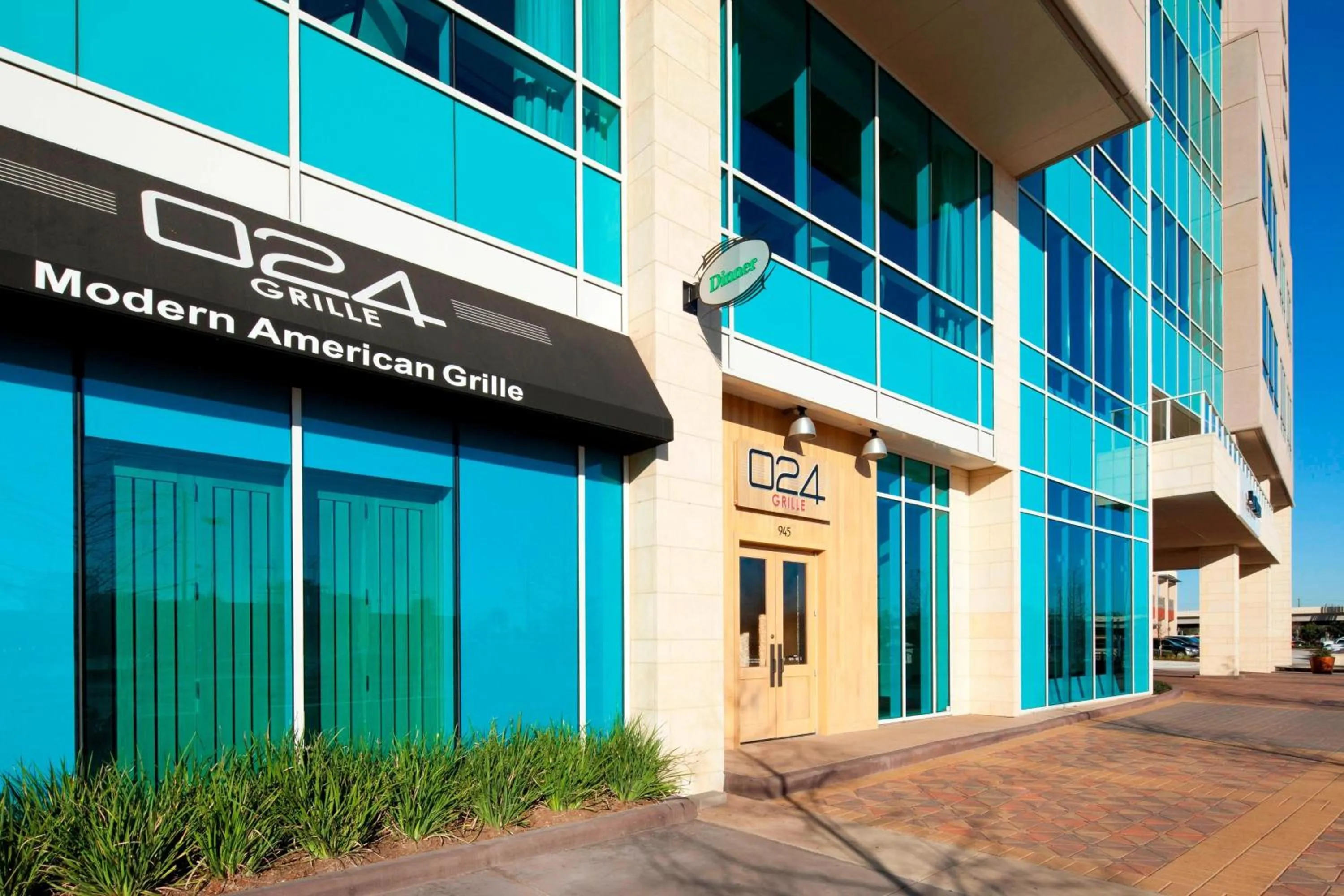 Restaurant/places to eat in The Westin Houston, Memorial City