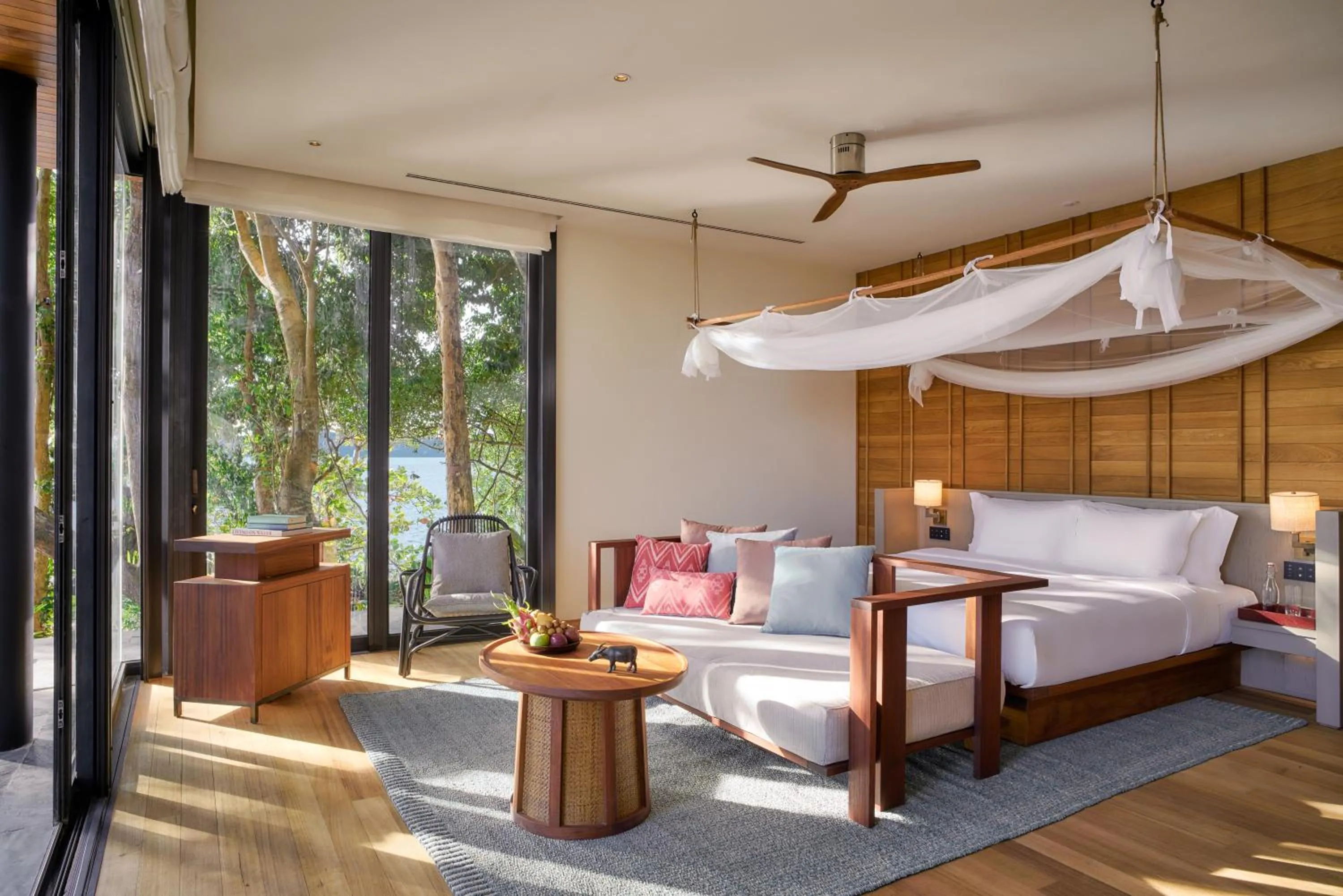 Bedroom, Bed in Six Senses Krabey Island