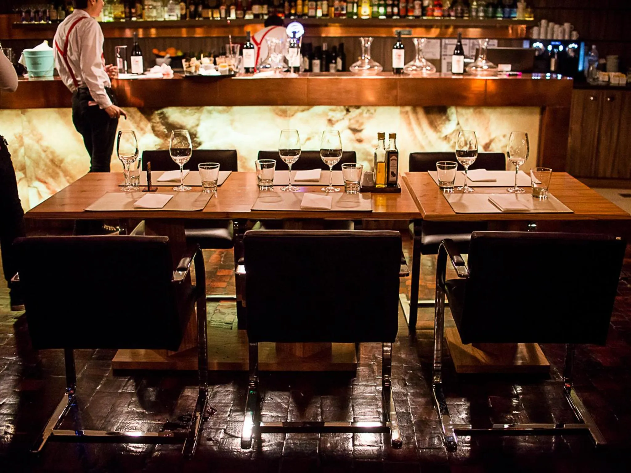 Restaurant/places to eat in Hotel Del Bono Park