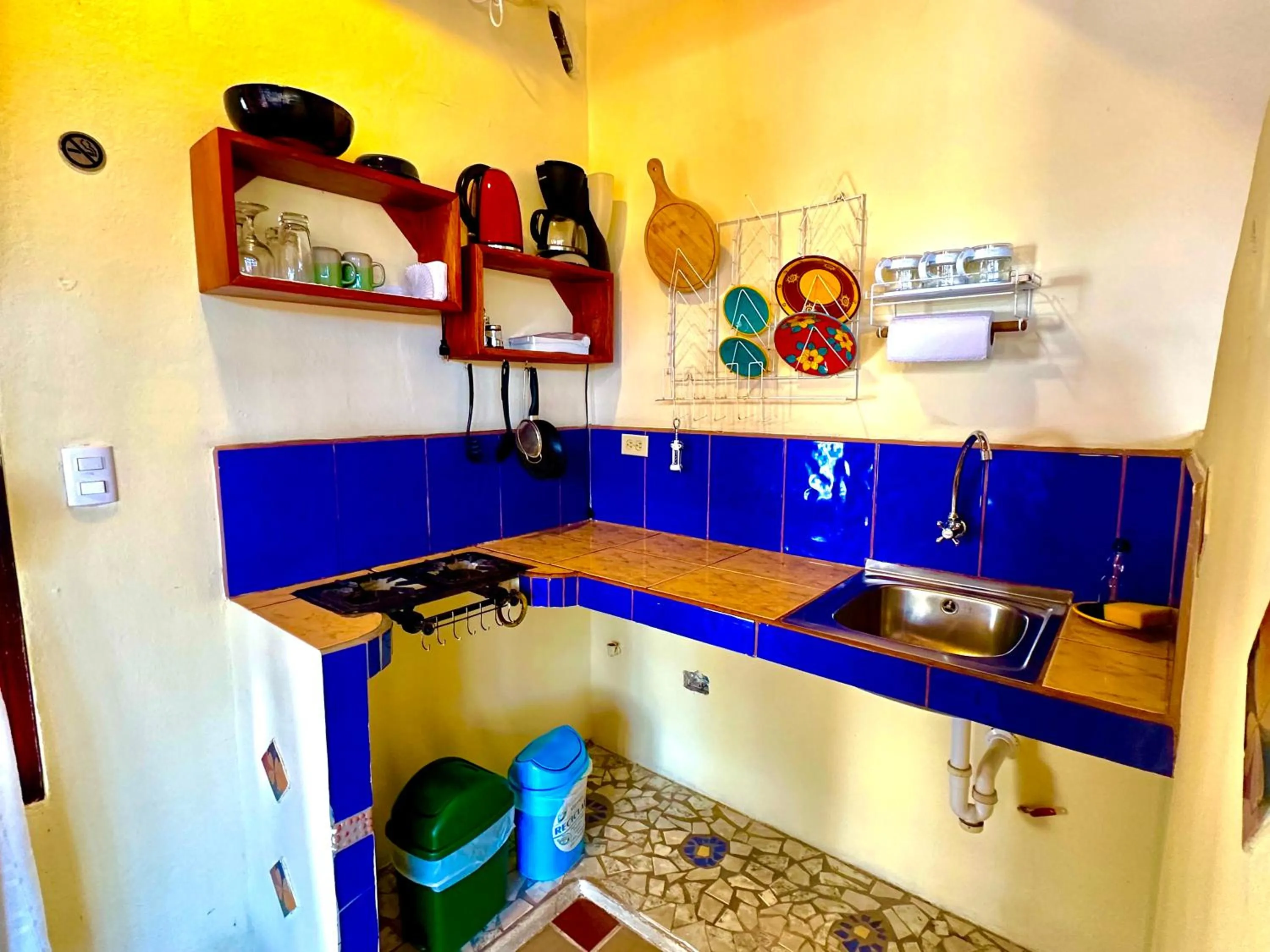 Kitchen or kitchenette in Casa del Lago Lodging House