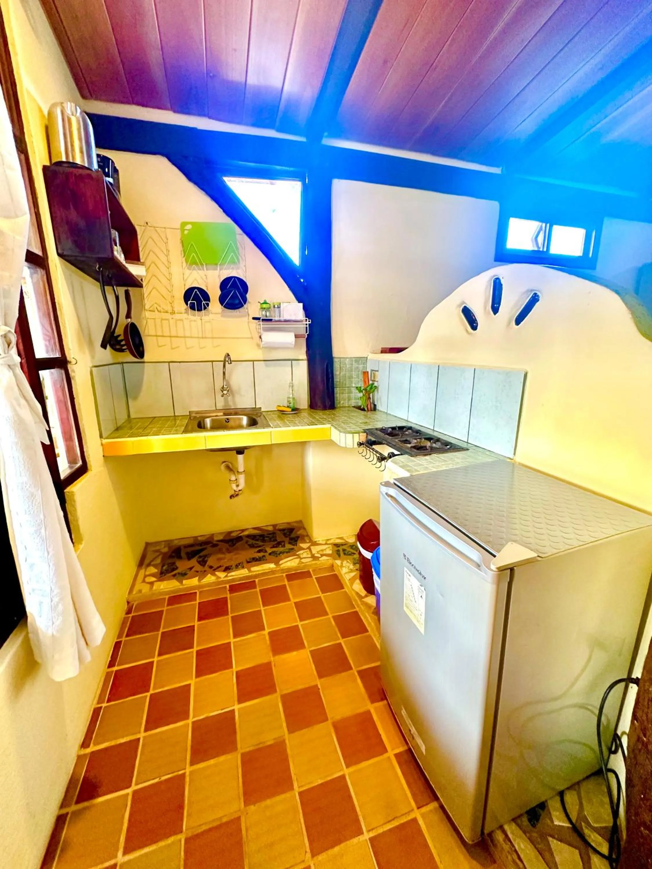 Kitchen or kitchenette in Casa del Lago Lodging House