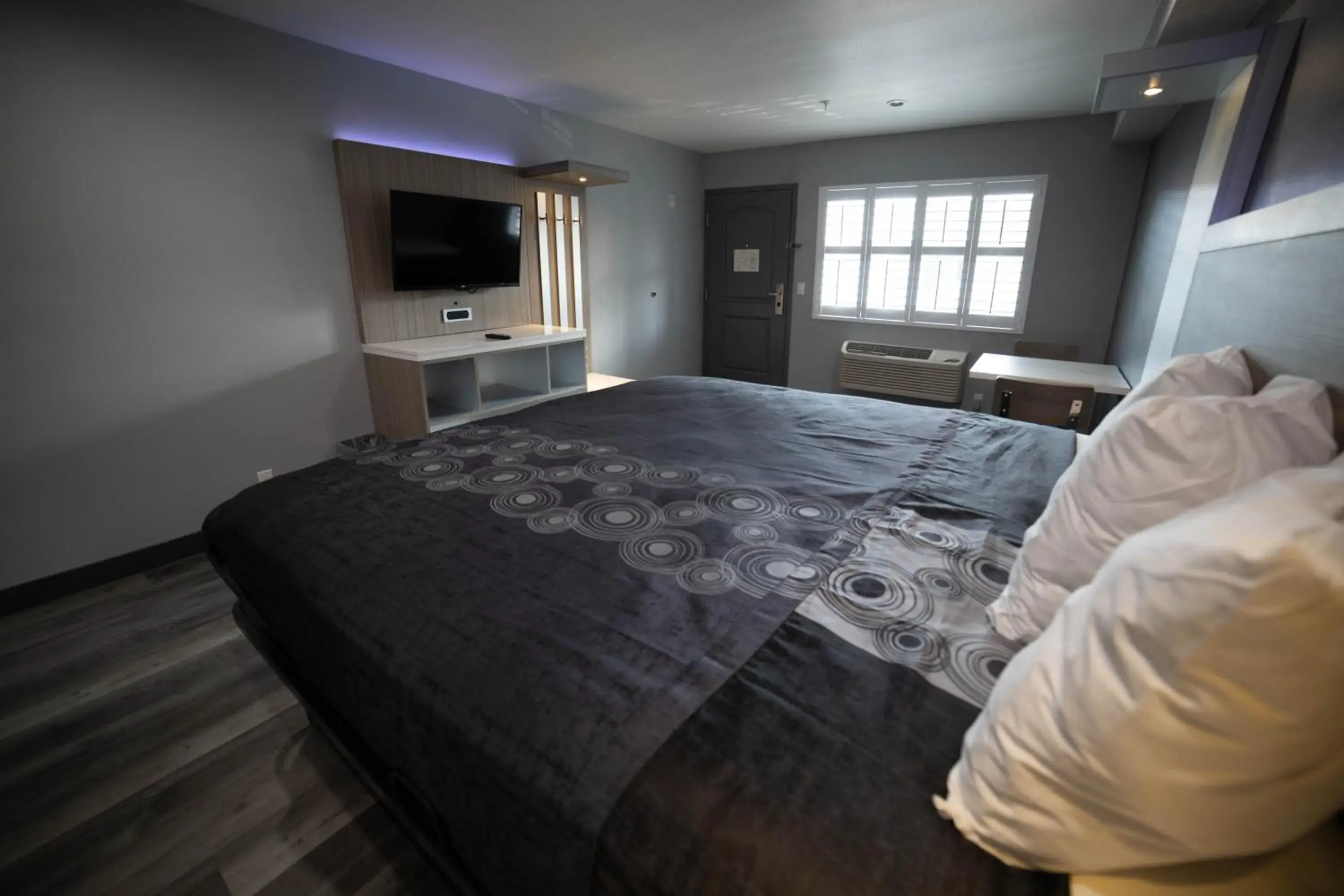 King Room - Non-Smoking in Travelodge by Wyndham Whittier King Room - Non-Smoking in Travelodge by Wyndham Whittier