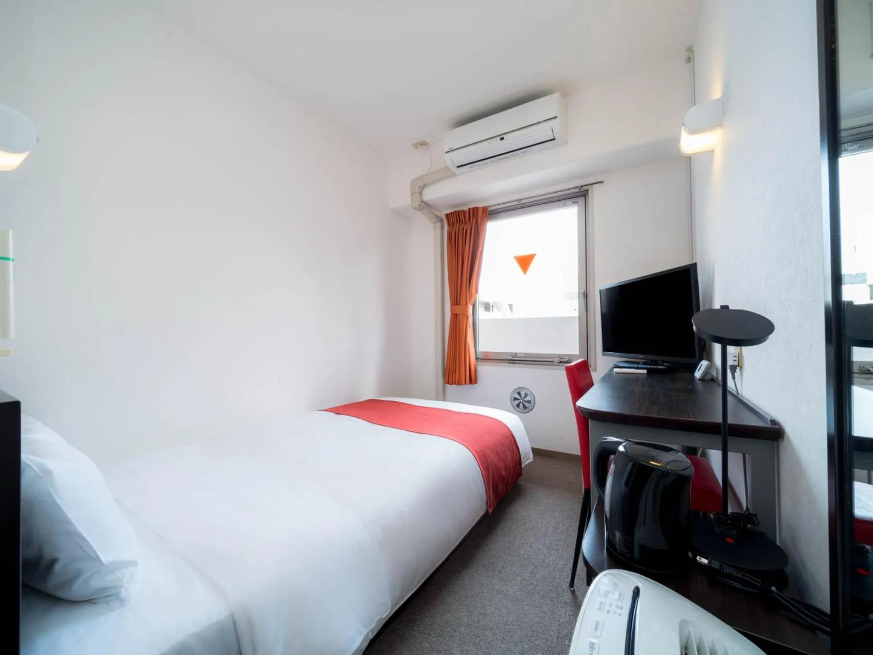 TV/Entertainment Center in Super Hotel Hakata