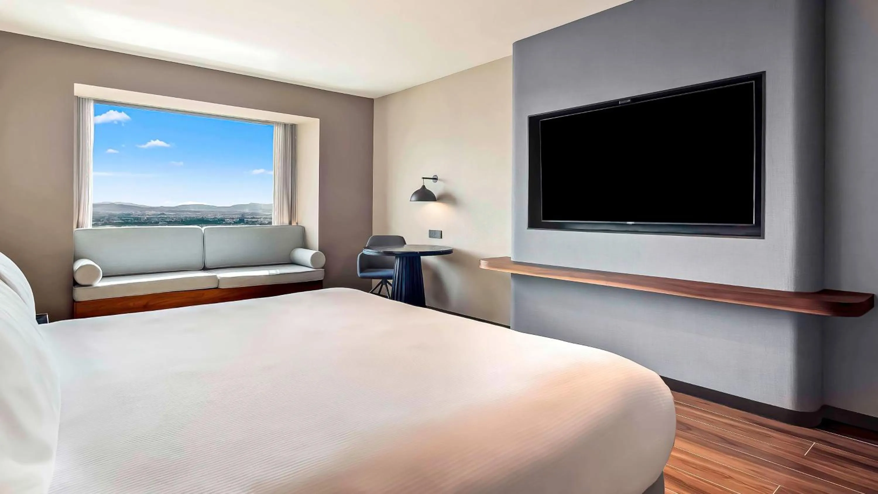 Bed in Hilton Queretaro