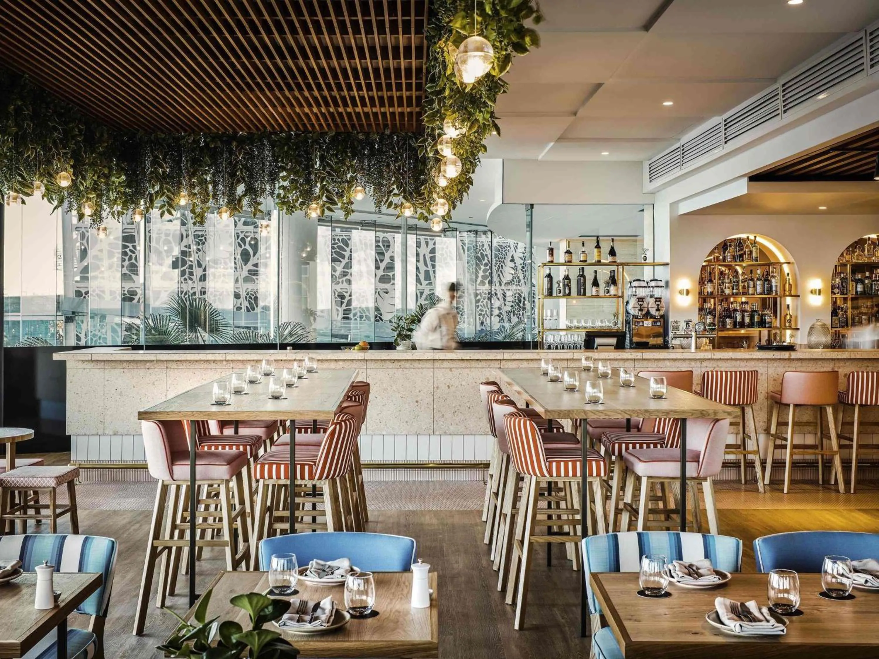 Restaurant/places to eat in Peppers Soul Surfers Paradise