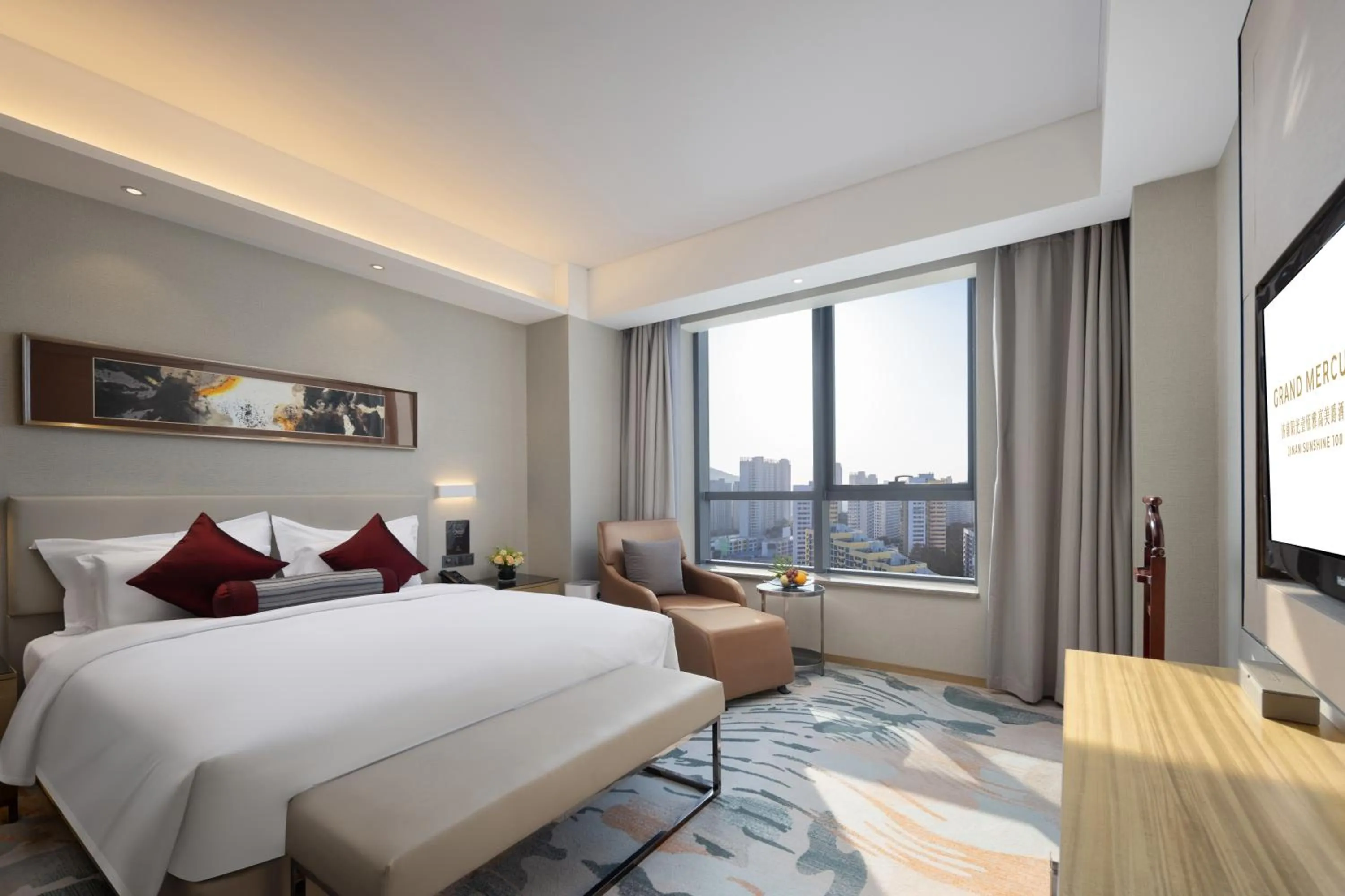 Bedroom, Bed in Grand Mercure Jinan Sunshine