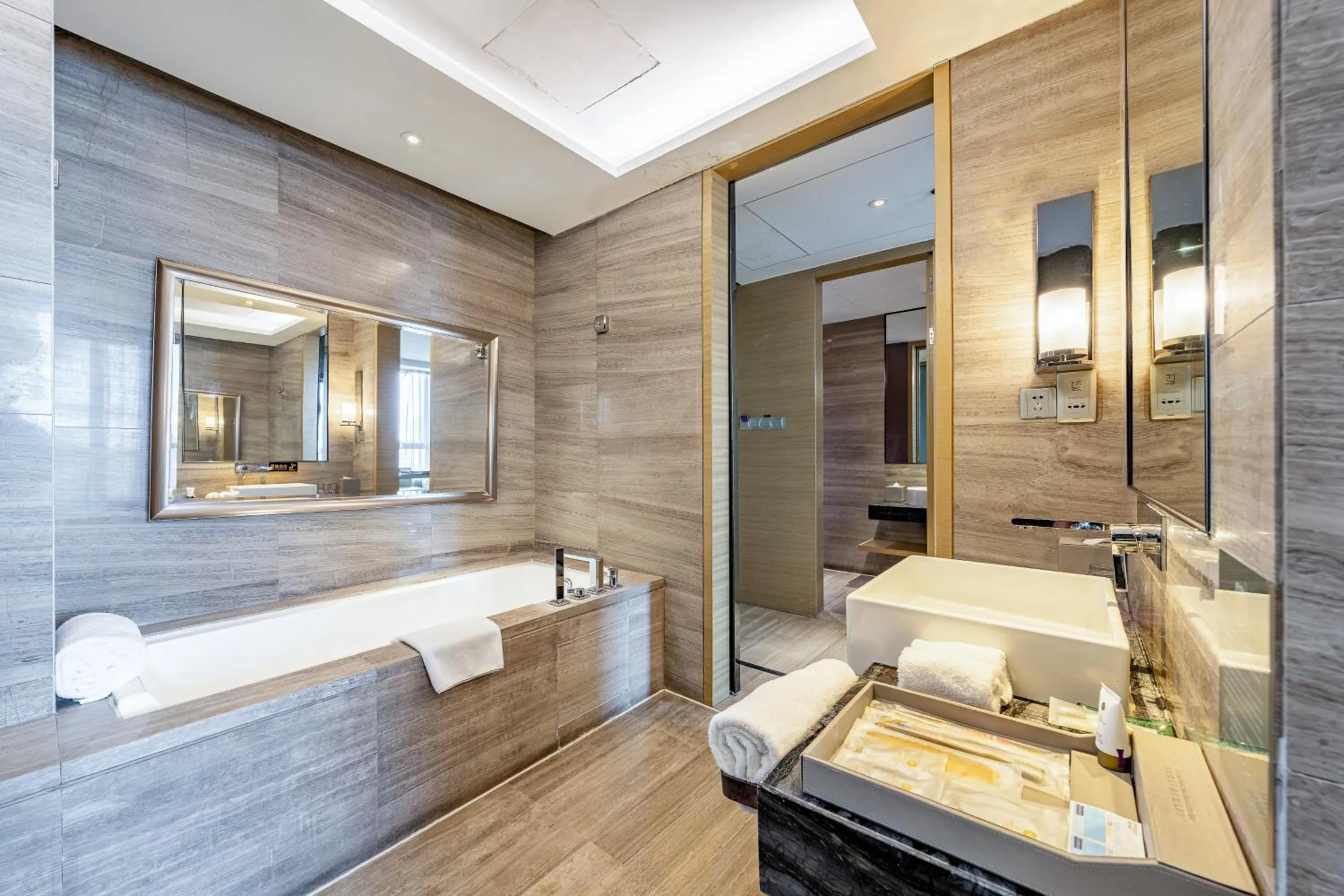 Bath in Grand Mercure Jinan Sunshine