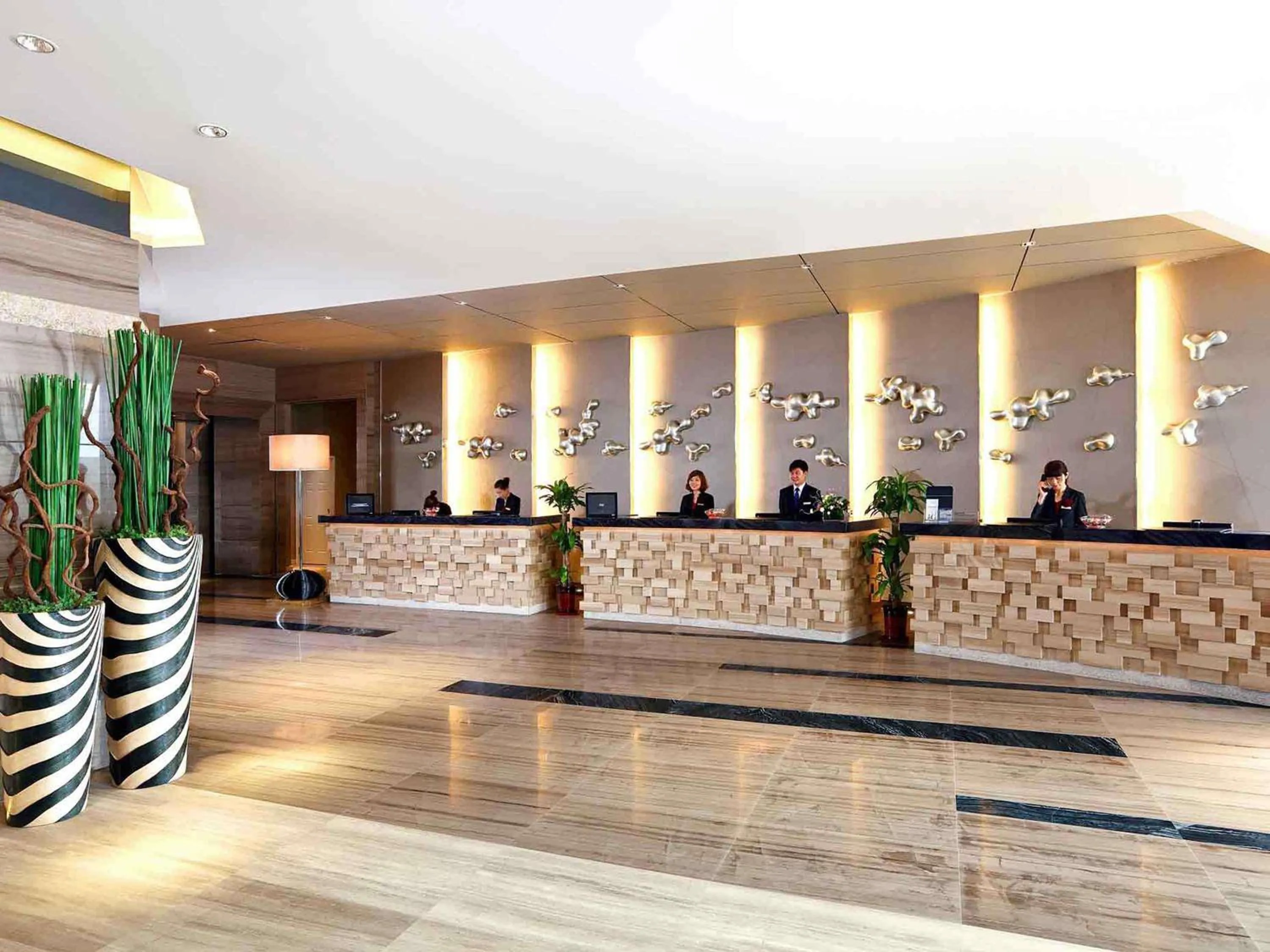 Property building in Grand Mercure Jinan Sunshine