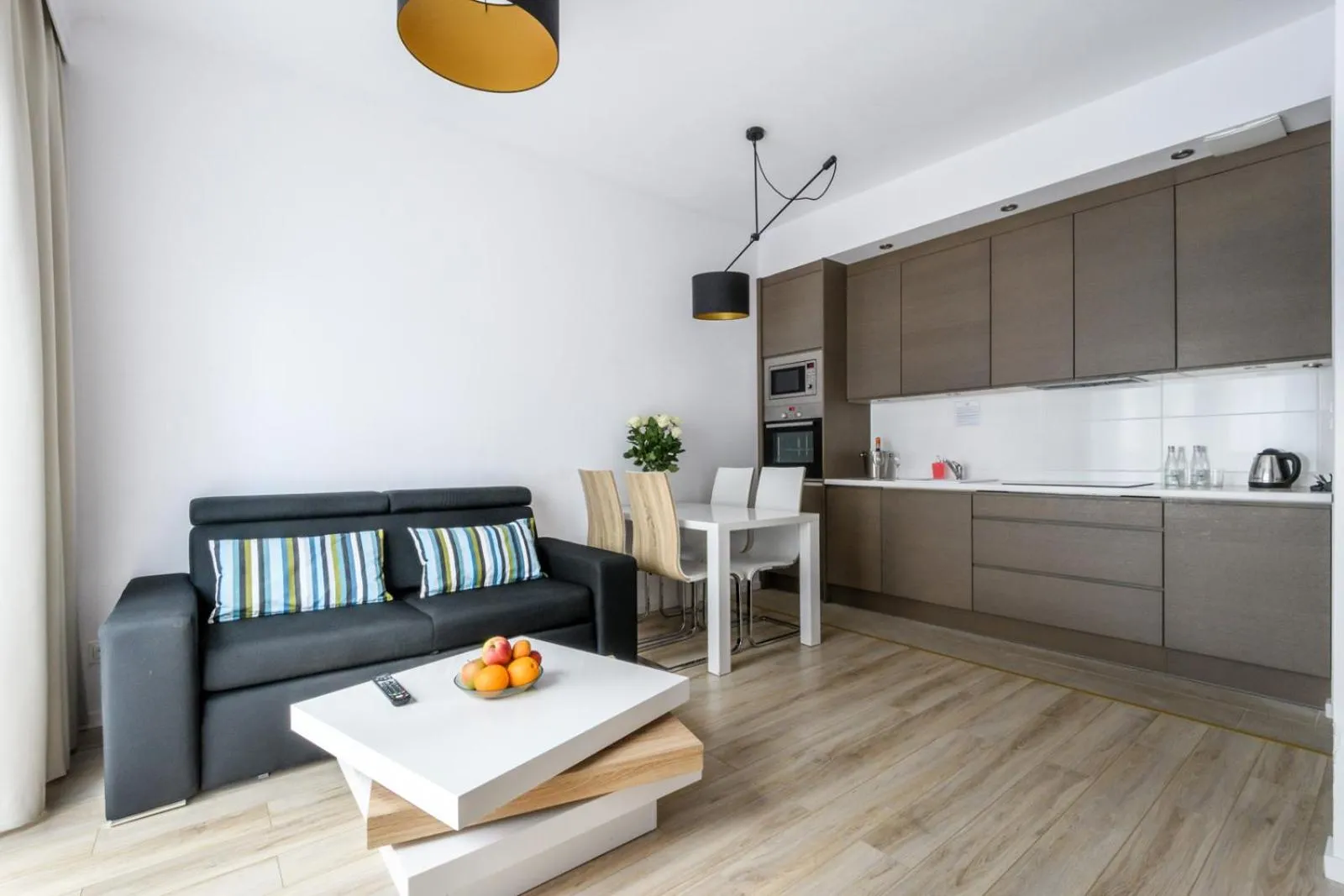 Kitchen or kitchenette in Varsovia Apartamenty Kasprzaka