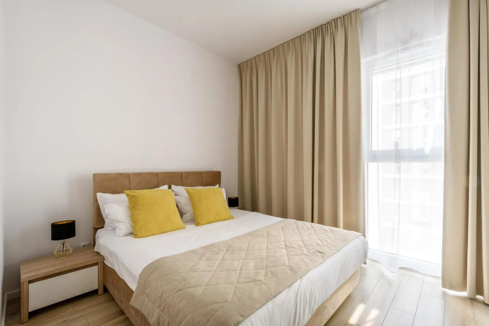 Bed in Varsovia Apartamenty Kasprzaka