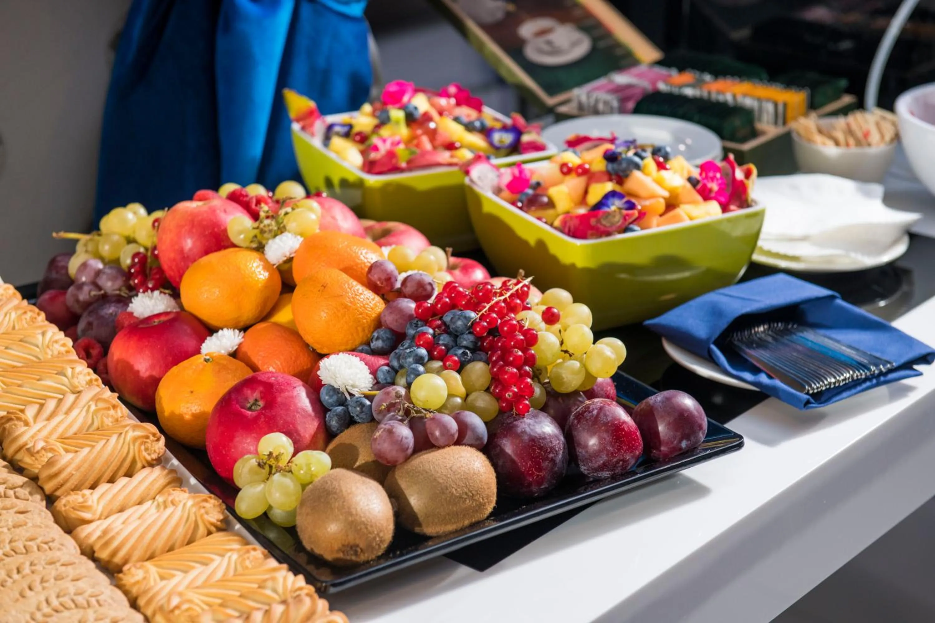 Restaurant/places to eat in Varsovia Apartamenty Kasprzaka