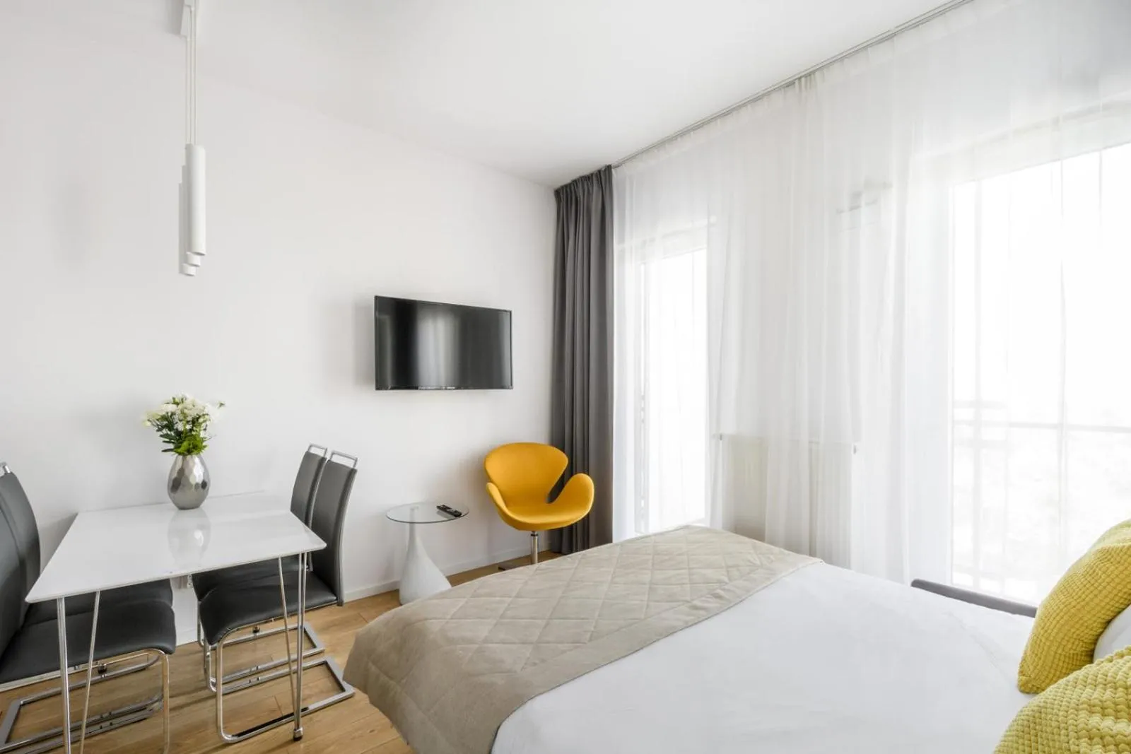 Bed in Varsovia Apartamenty Kasprzaka