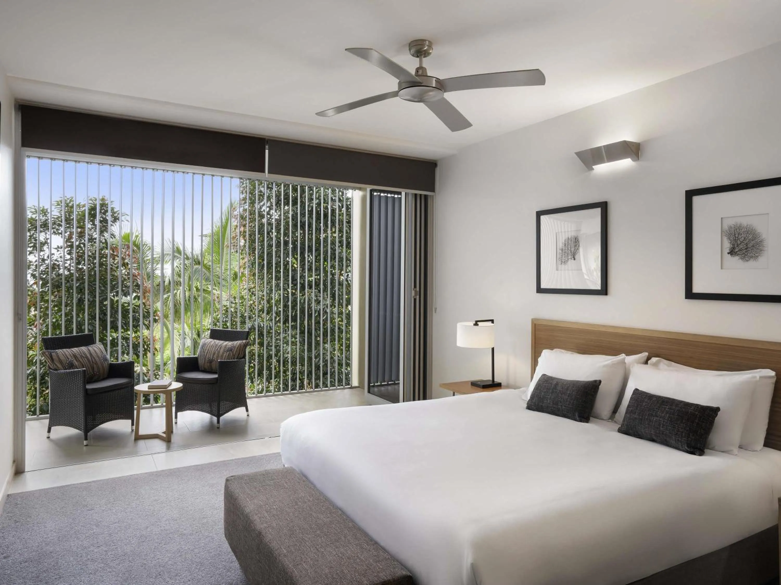 Bedroom, Bed in Peppers Noosa Resort and Villas