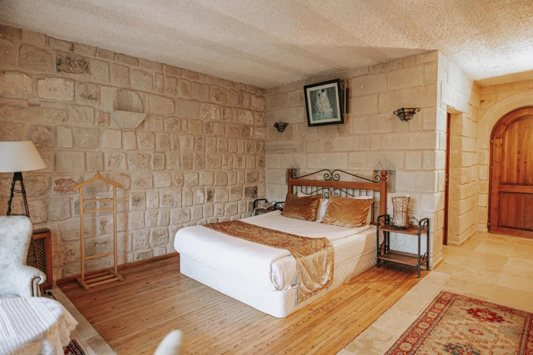 Bed in Goreme Inn Hotel Only Adult