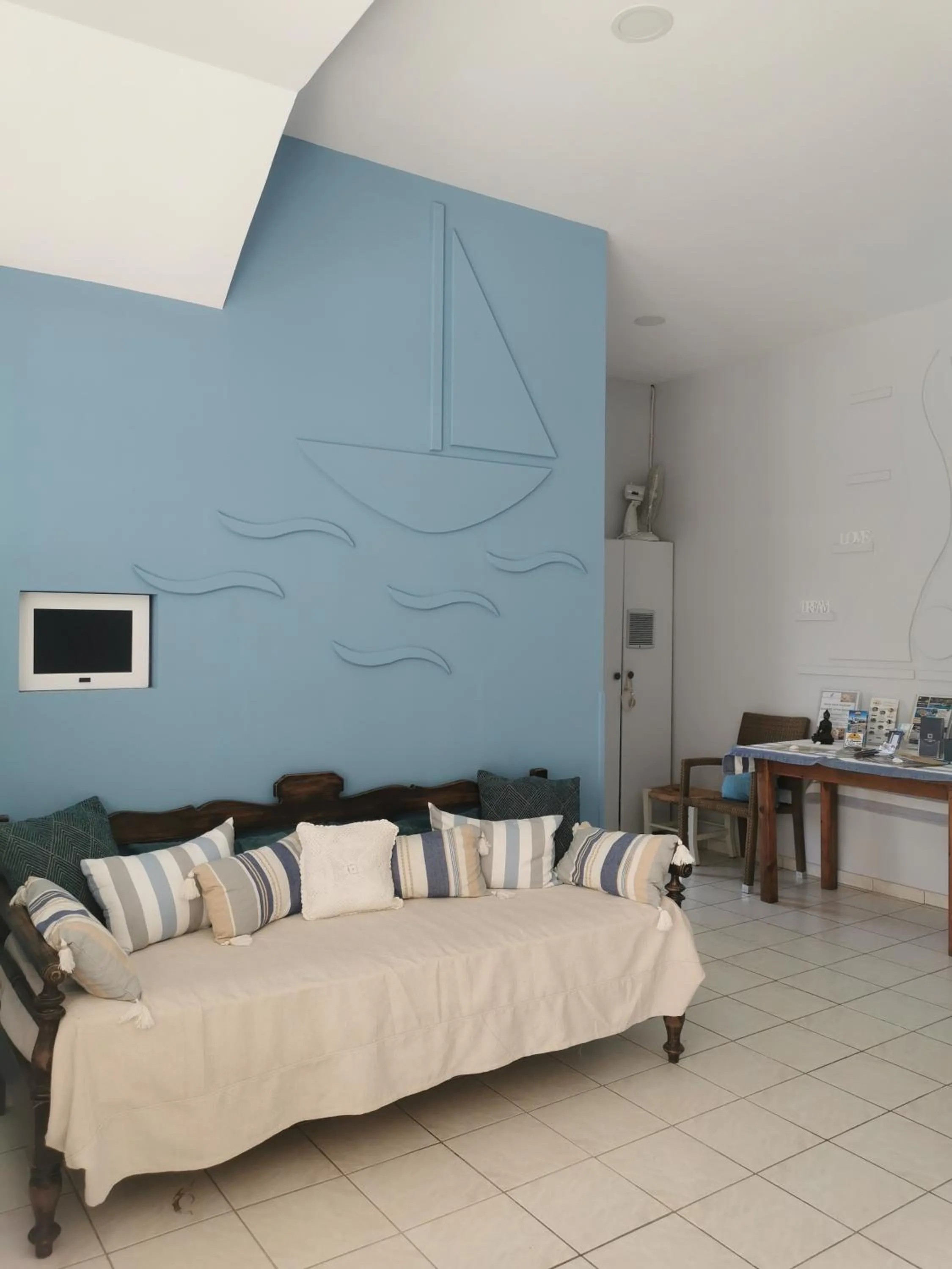 Lobby or reception, Bed in Naiades Almiros Hotel