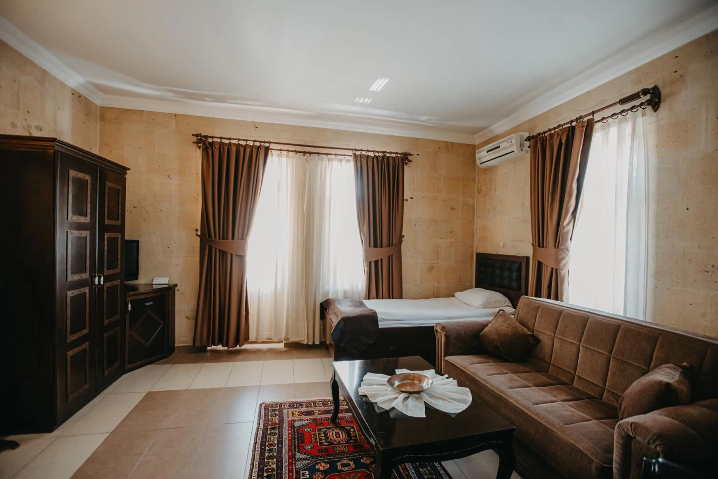 Massage, Bed in Royal Stone Houses - Goreme