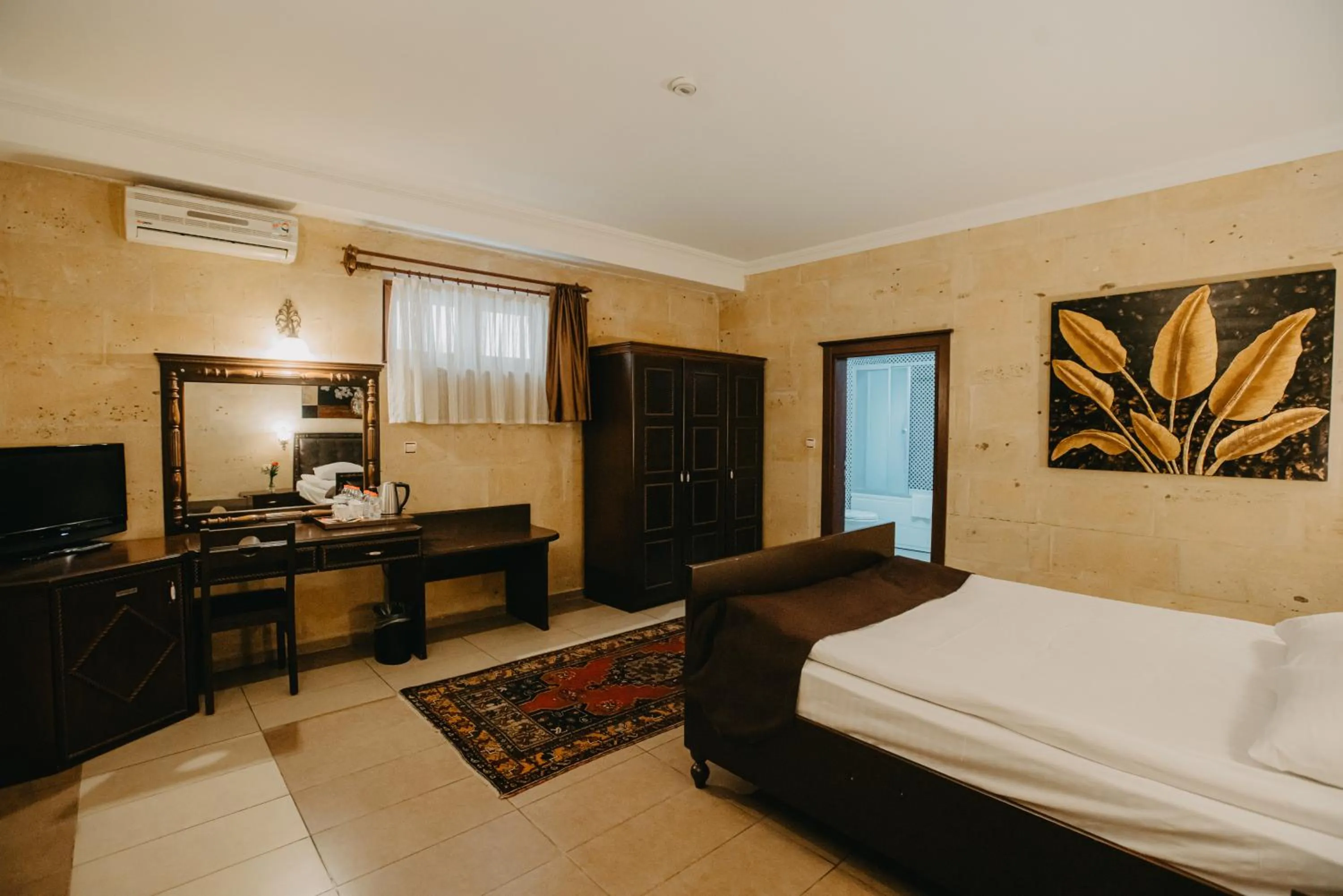 Massage, Bed in Royal Stone Houses - Goreme