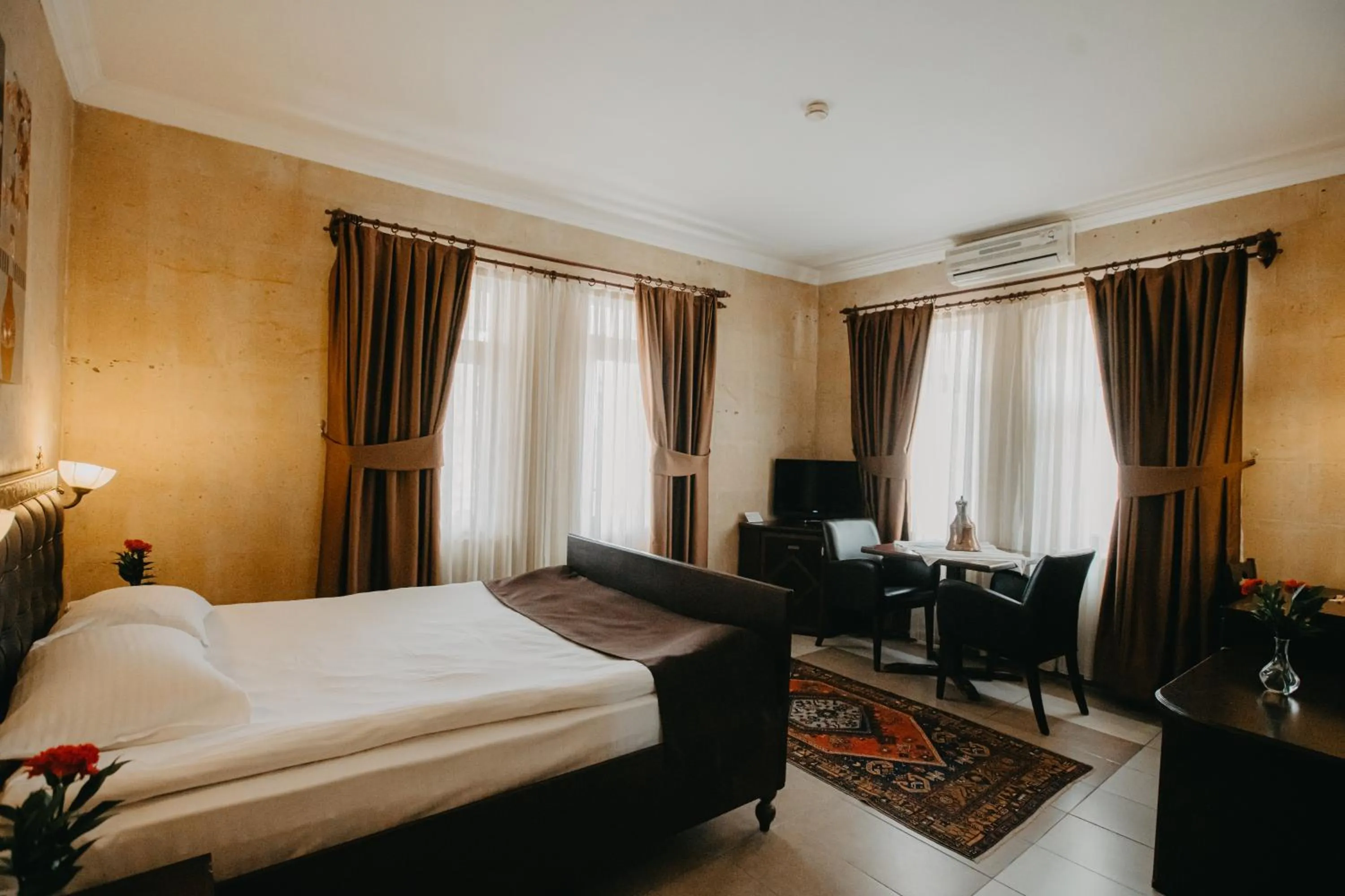 Massage, Bed in Royal Stone Houses - Goreme